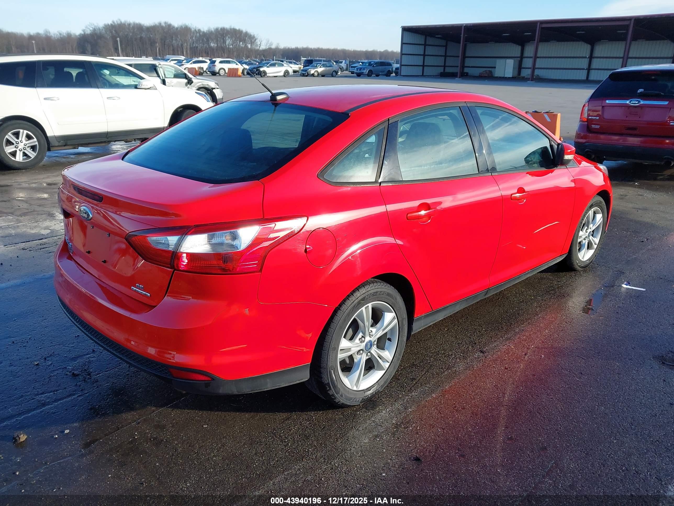 FORD FOCUS image 4