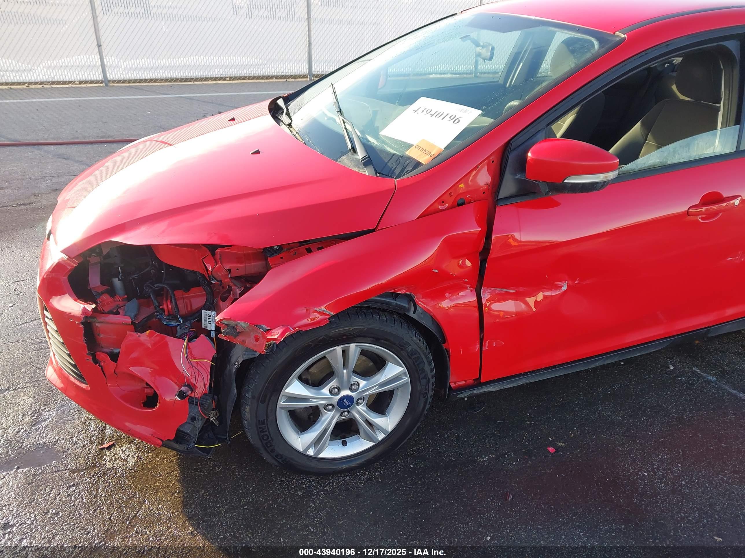 FORD FOCUS image 6