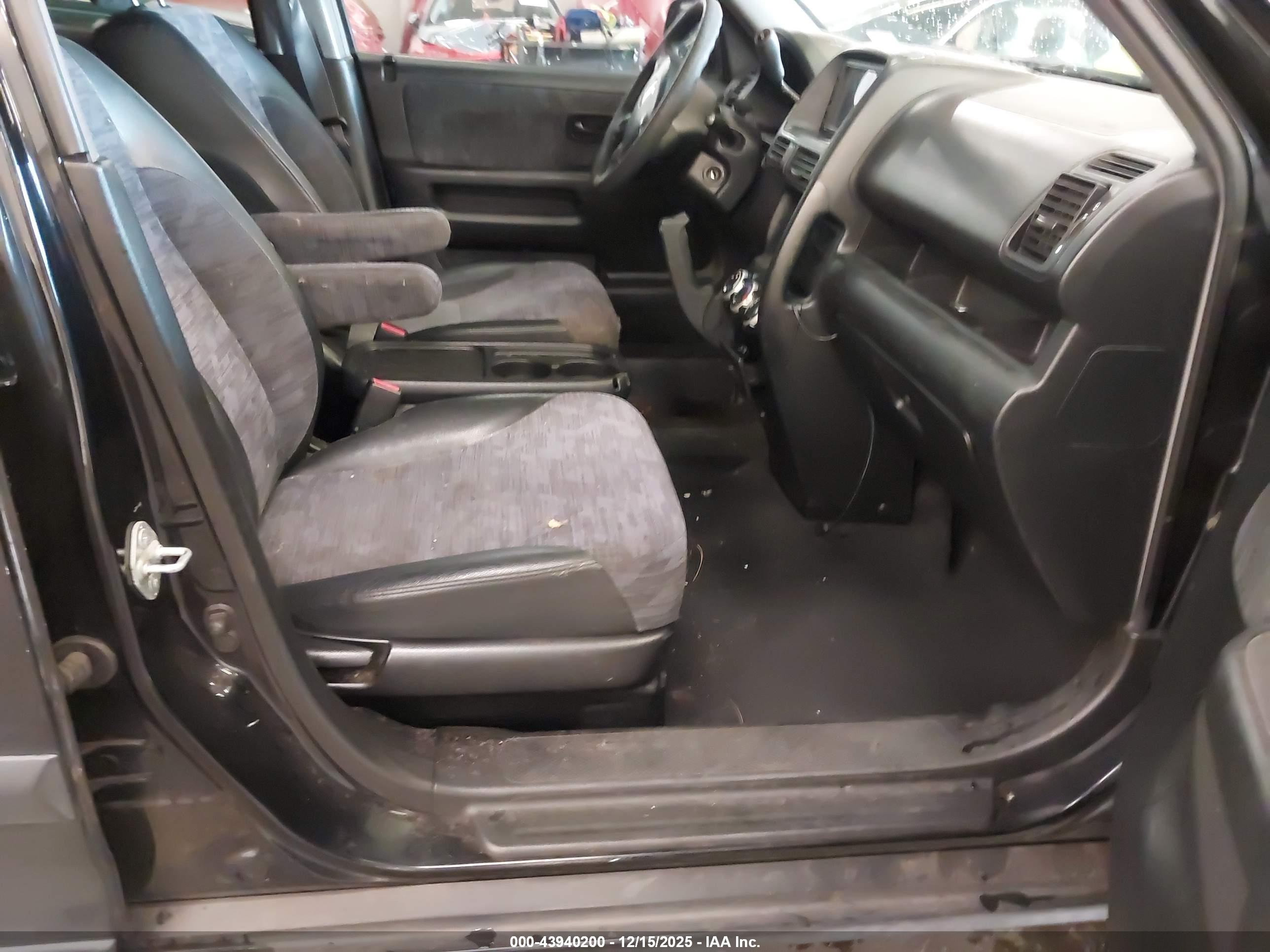 HONDA CR-V image 5