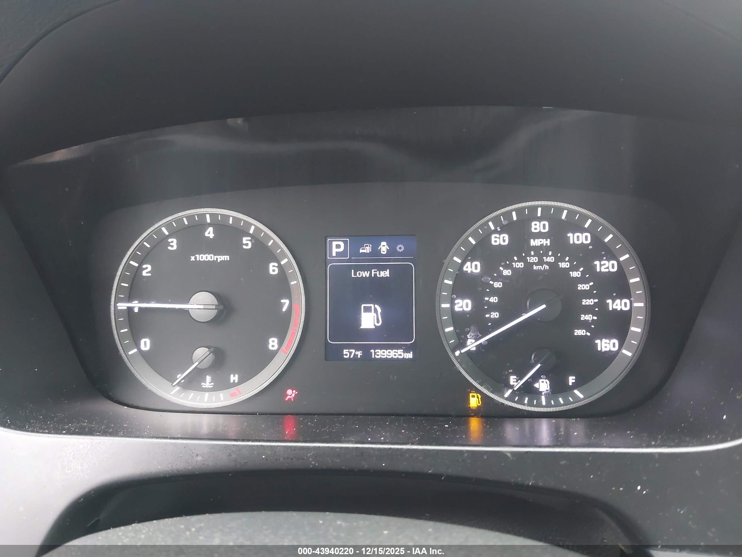 HYUNDAI SONATA image 7