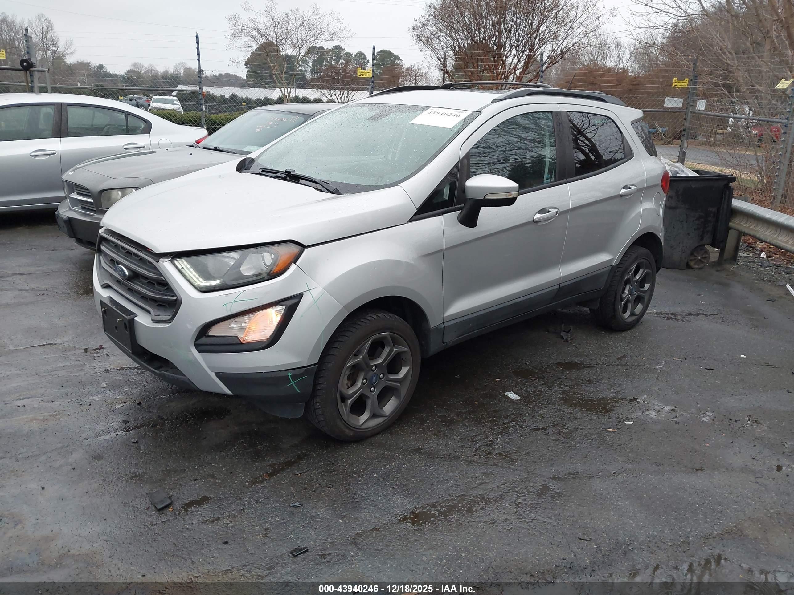 FORD ECOSPORT image 2