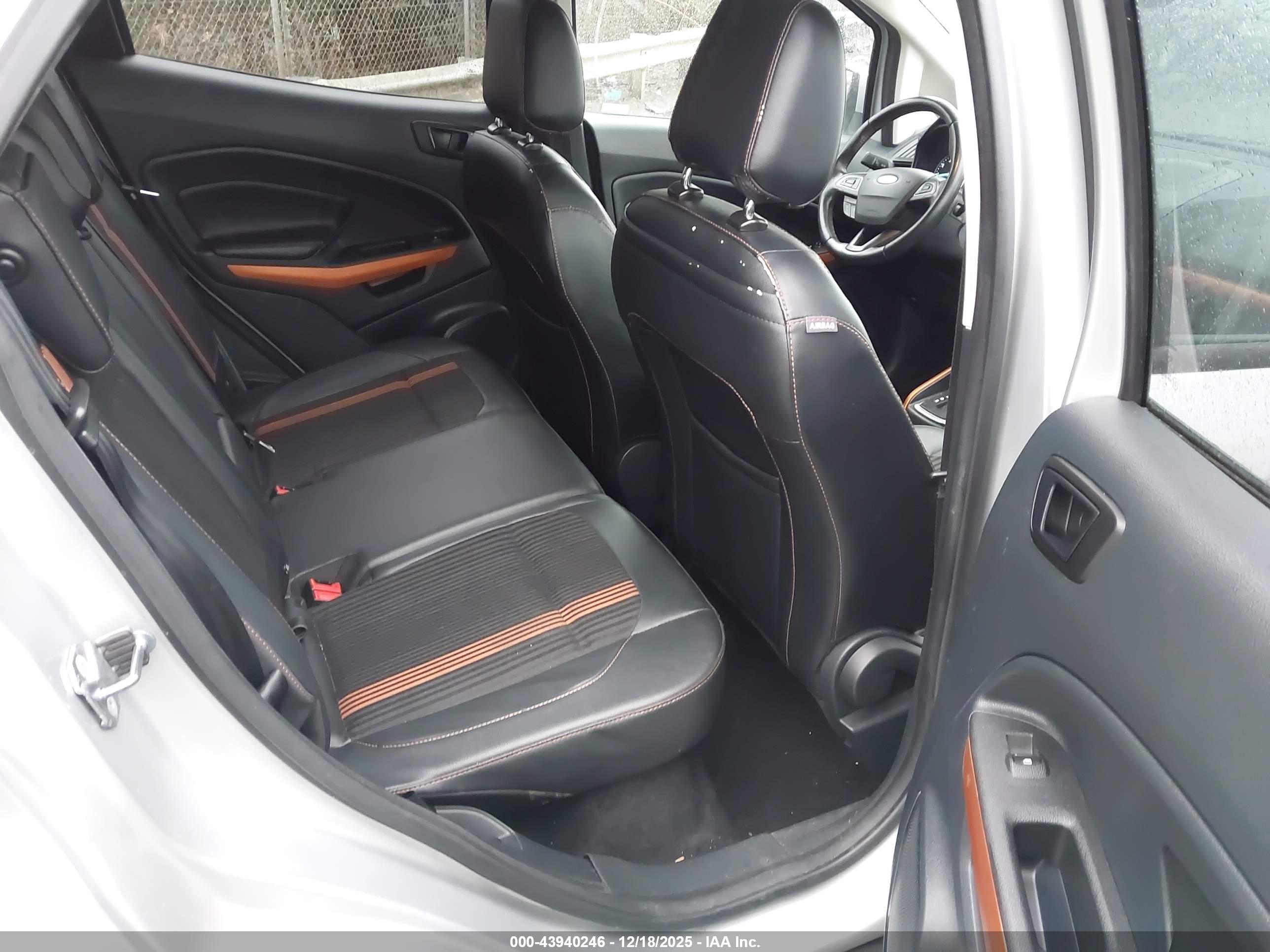 FORD ECOSPORT image 8