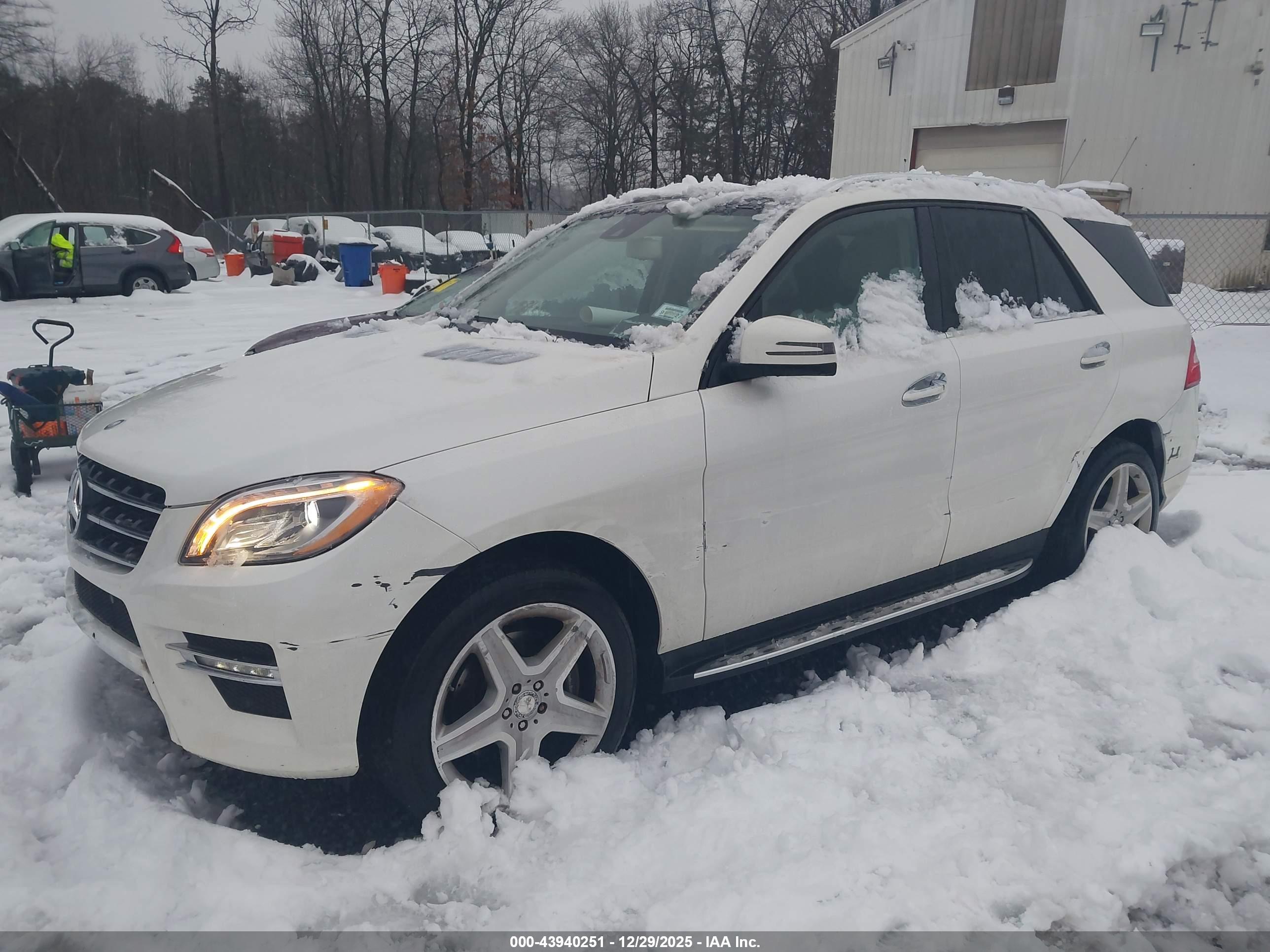 MERCEDES-BENZ ML image 2