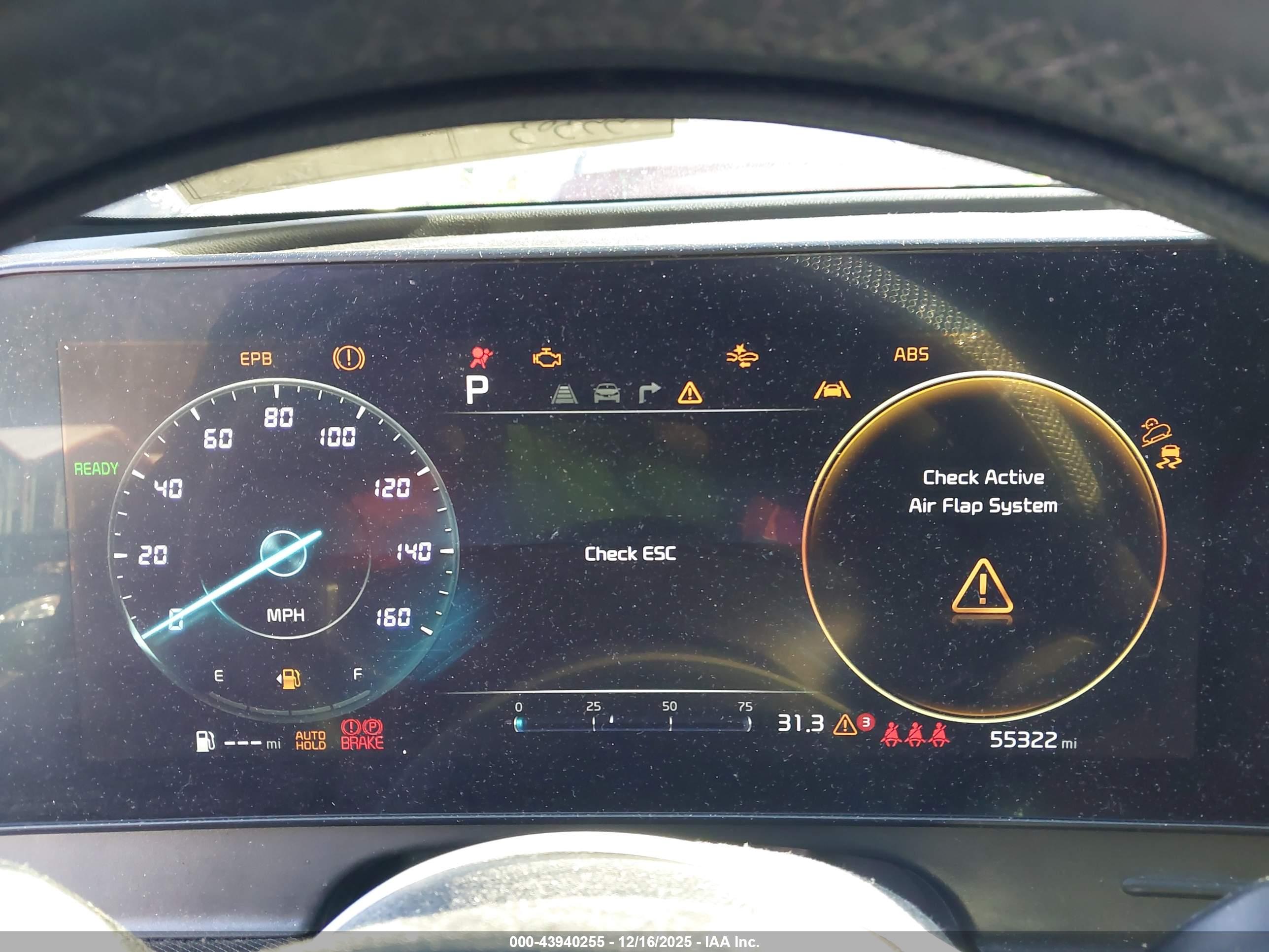 KIA SPORTAGE image 7