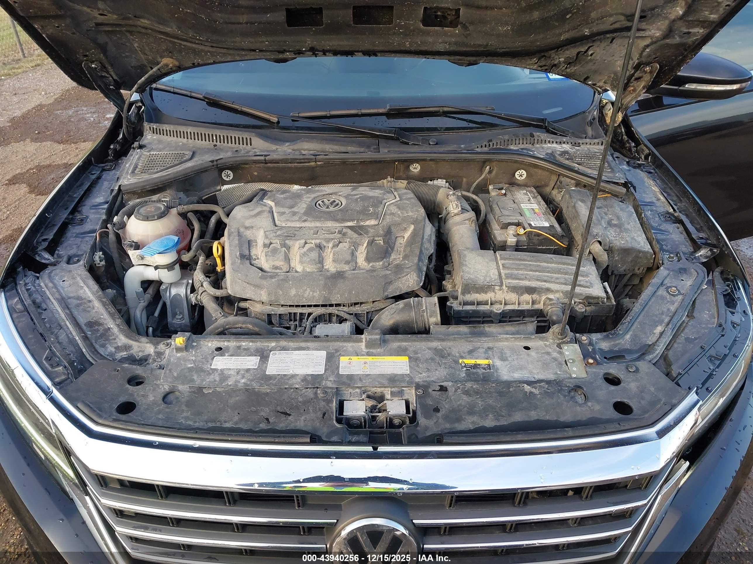 VOLKSWAGEN PASSAT image 10