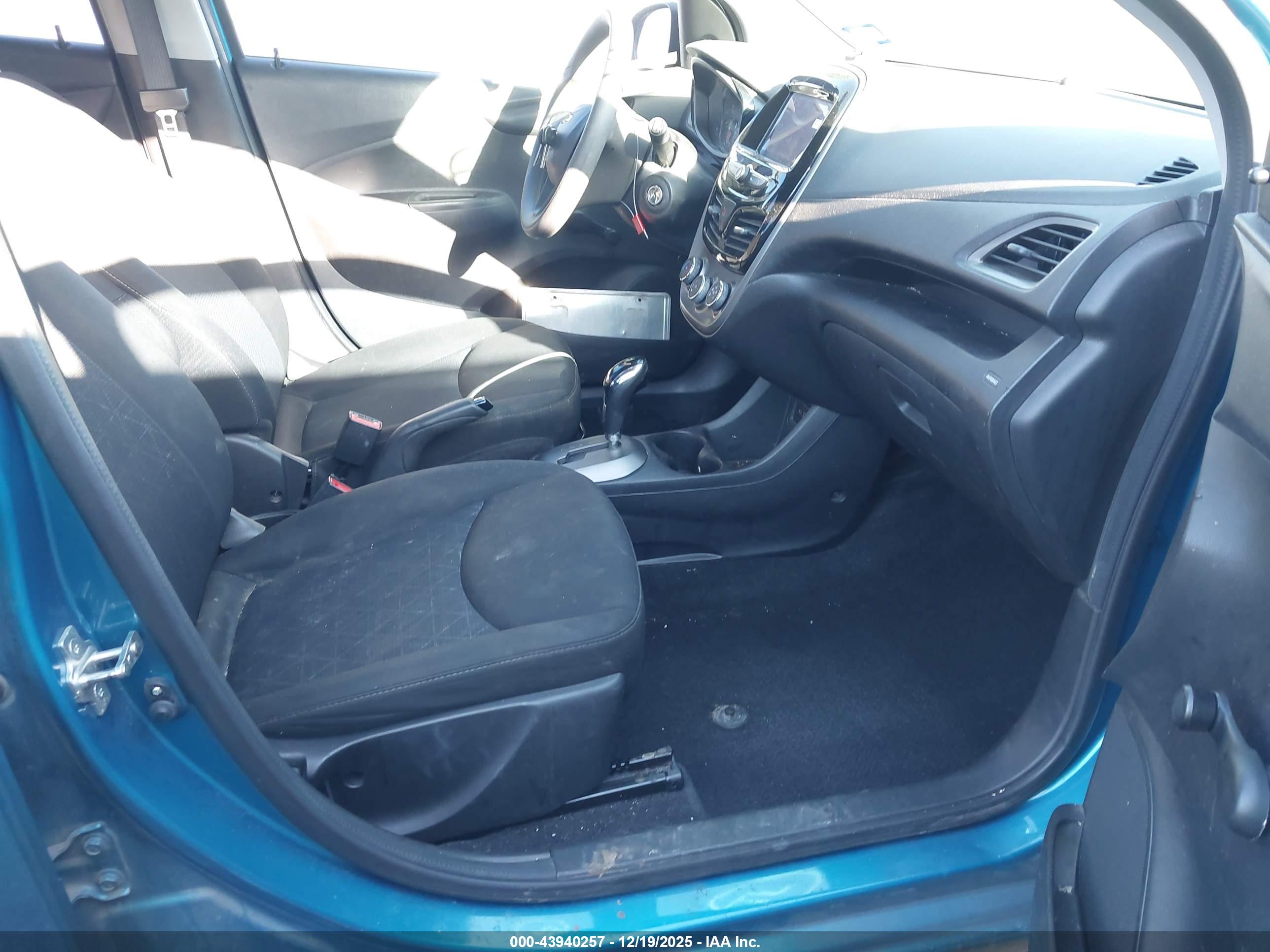 CHEVROLET SPARK image 5