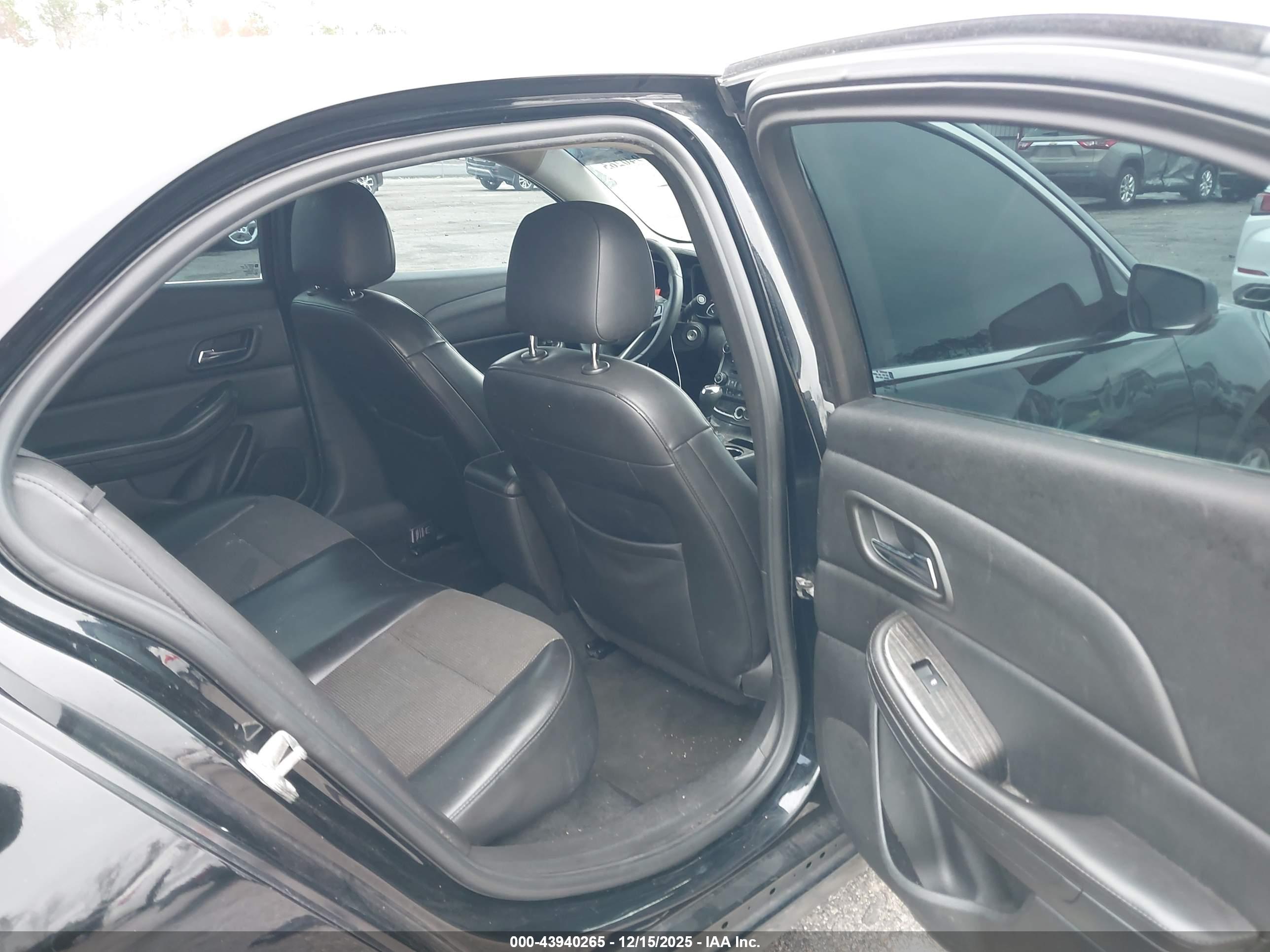CHEVROLET MALIBU image 8