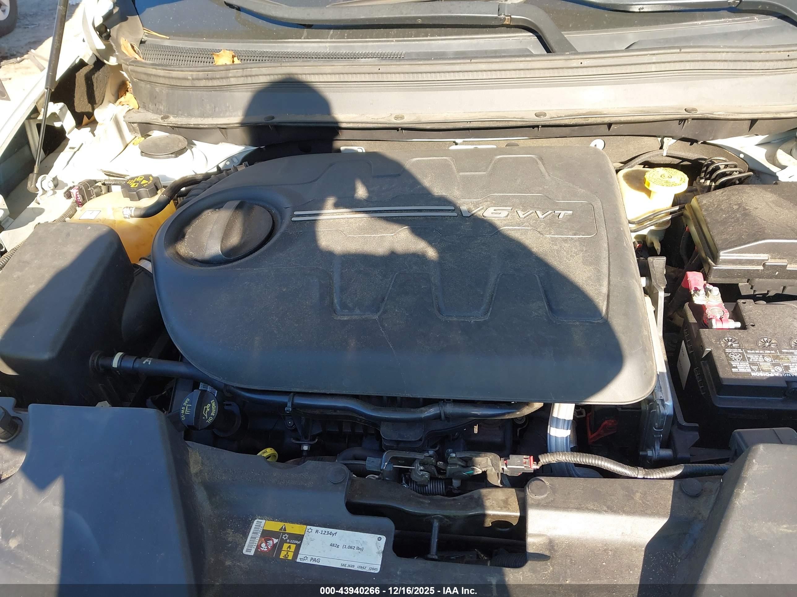 JEEP CHEROKEE image 10