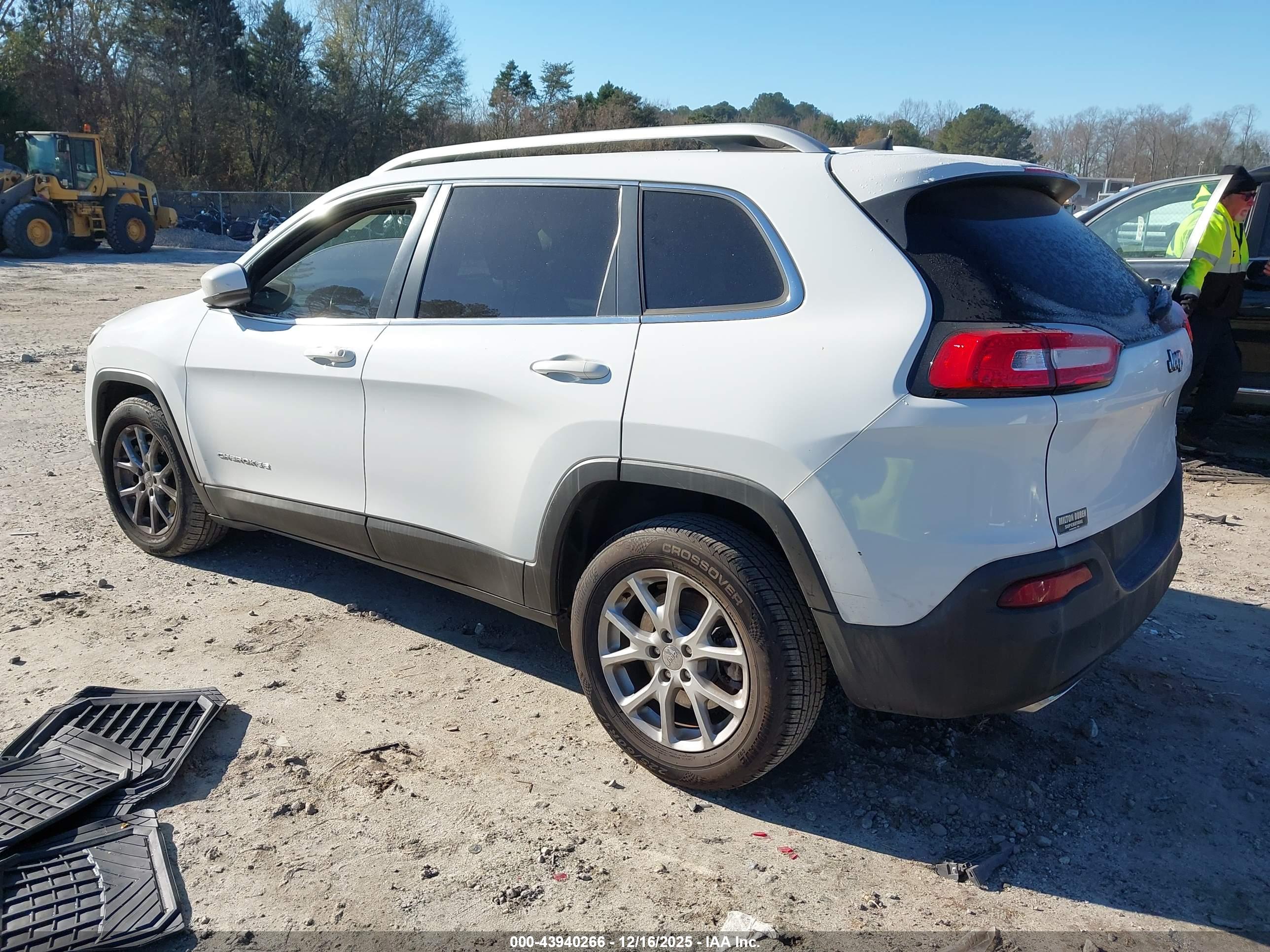 JEEP CHEROKEE image 3