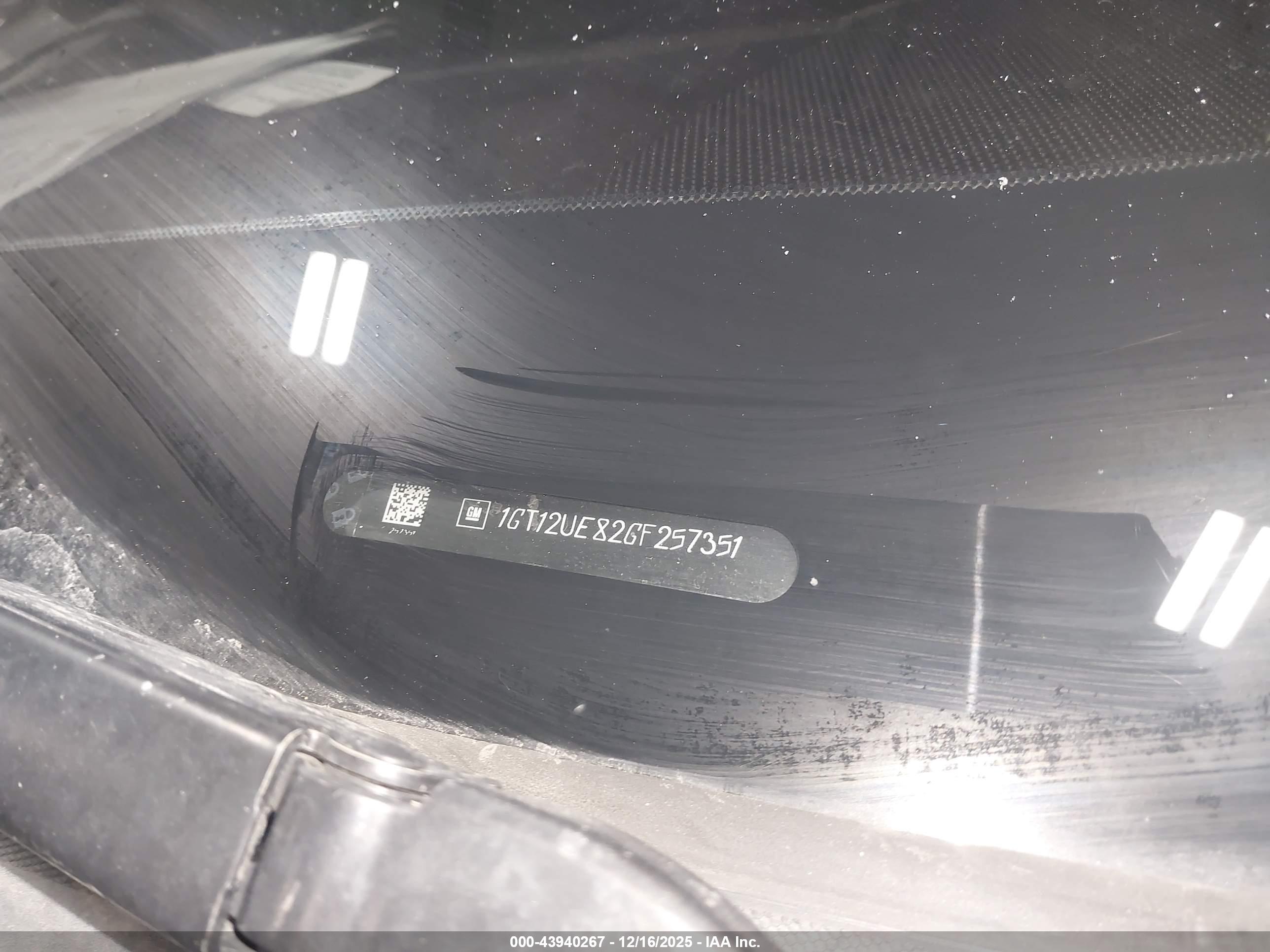 GMC SIERRA image 9