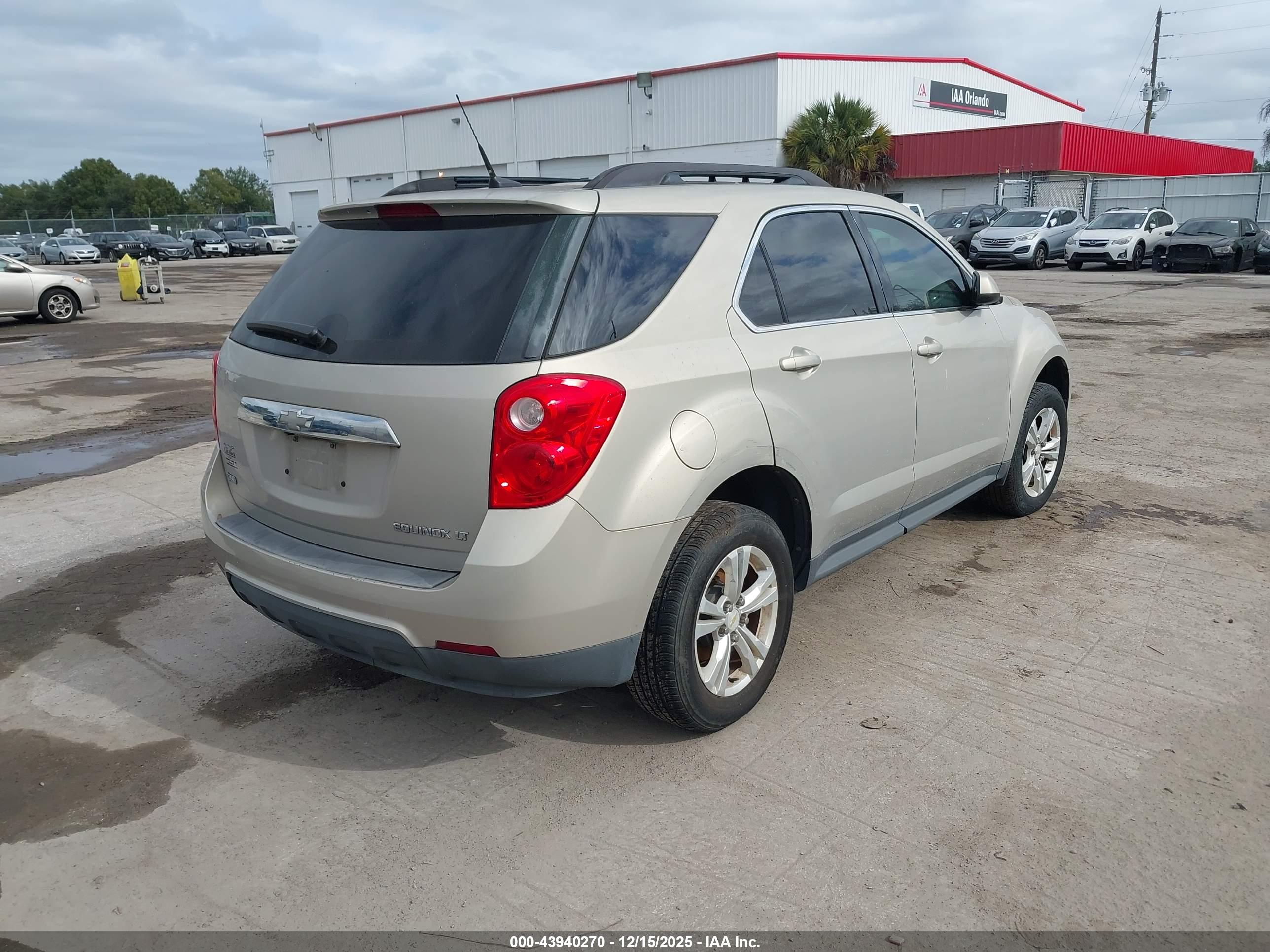 CHEVROLET EQUINOX image 4