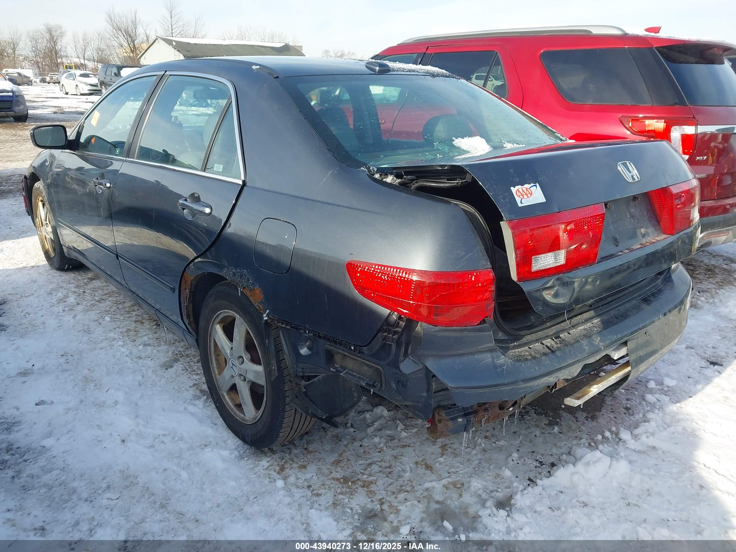 HONDA ACCORD image 3