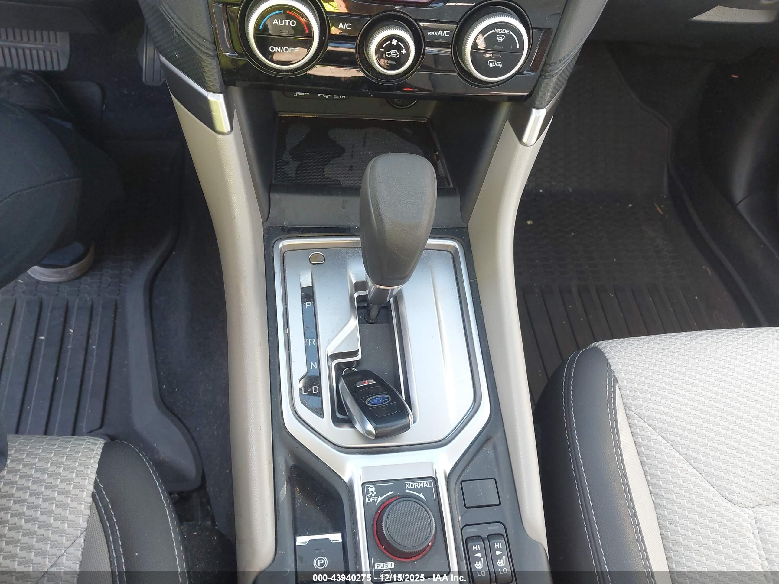 SUBARU FORESTER image 11