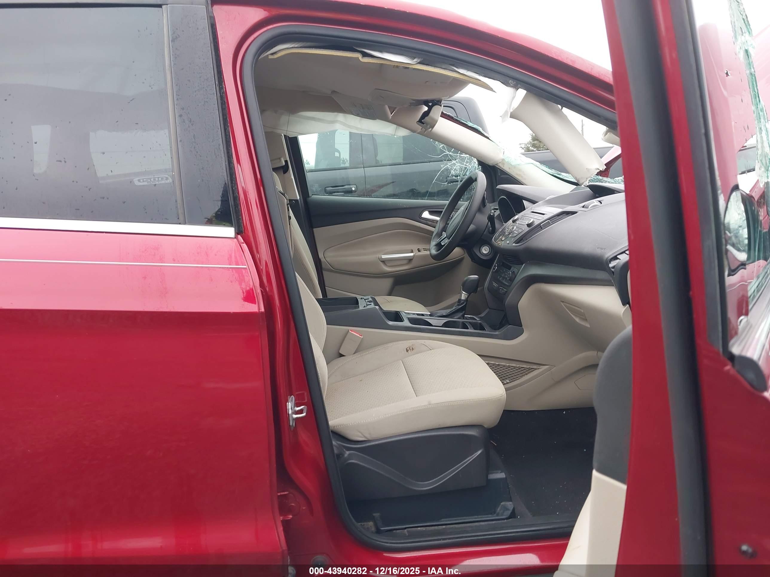 FORD ESCAPE image 5