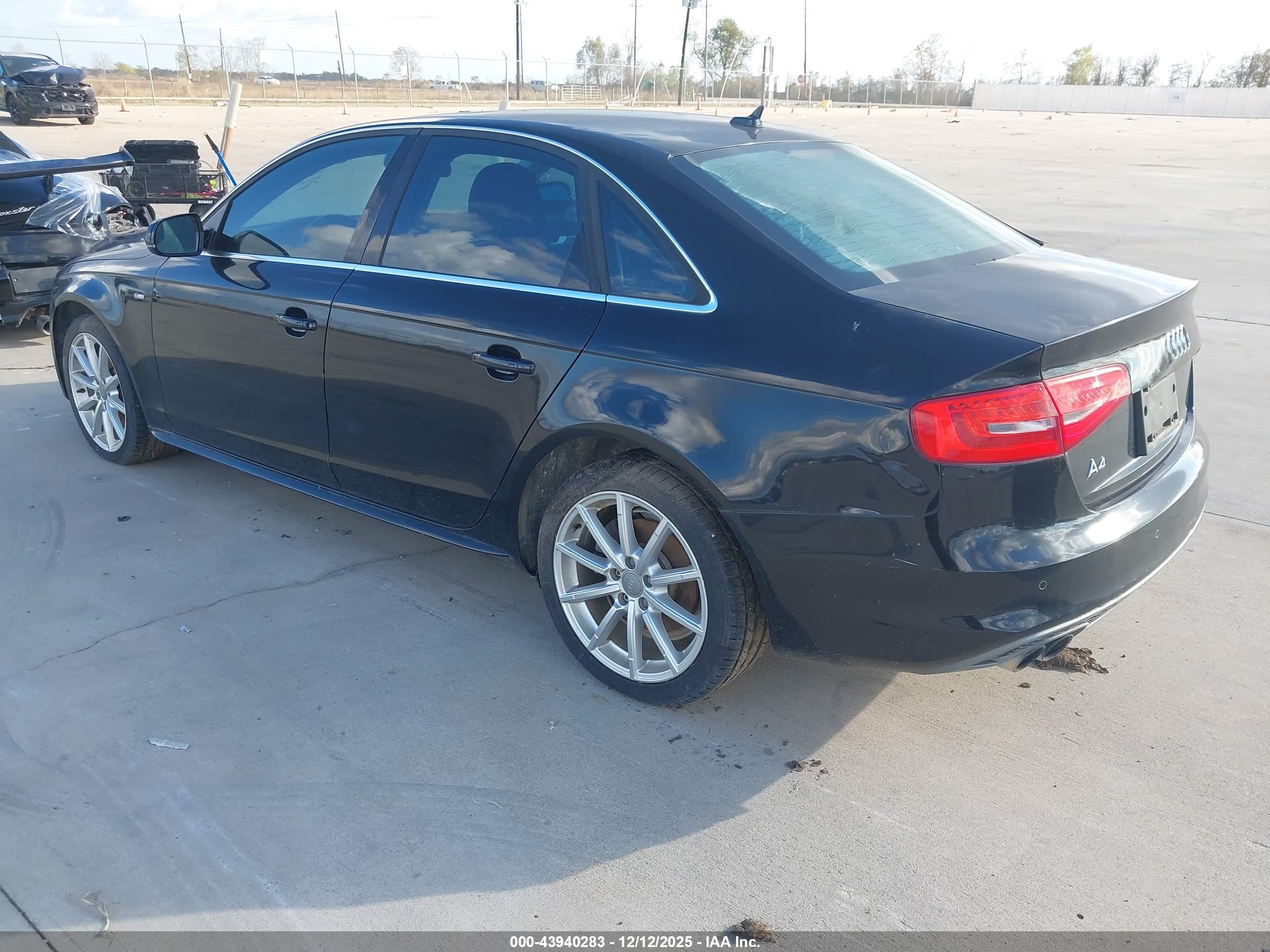 AUDI A4 image 3