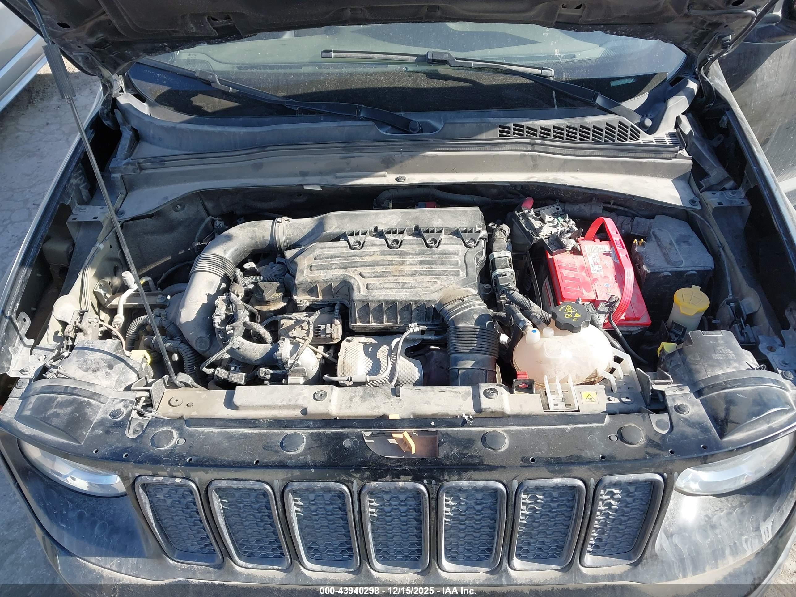 JEEP RENEGADE image 10