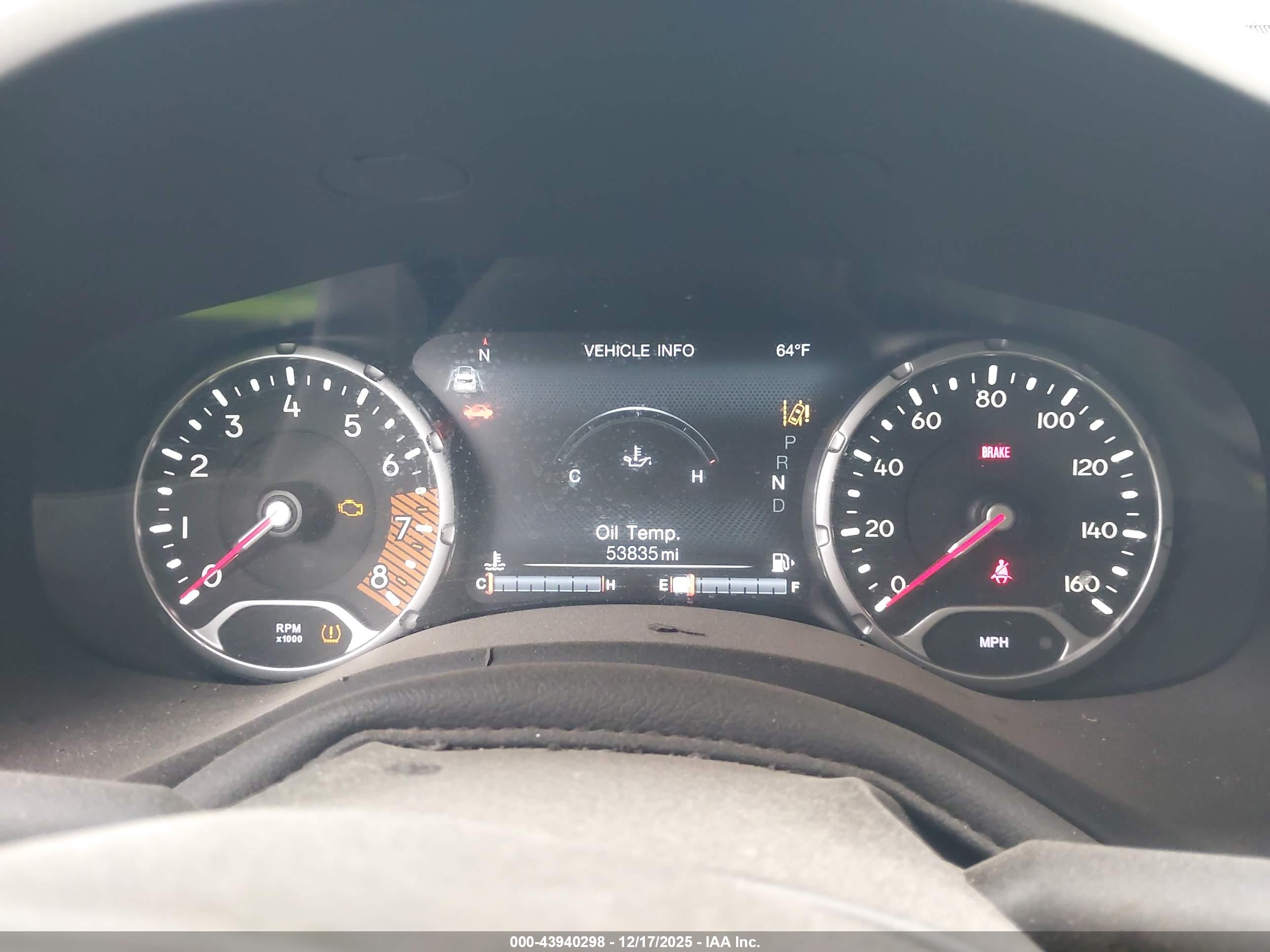 JEEP RENEGADE image 7