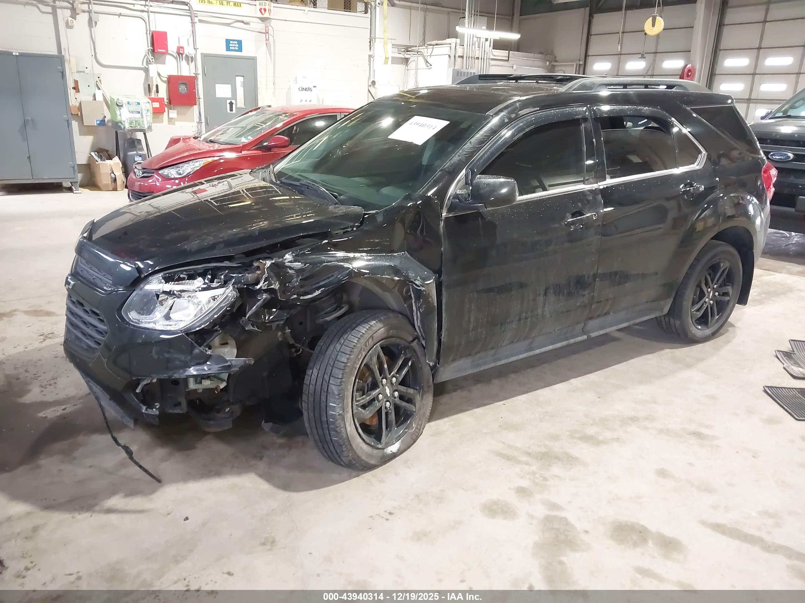 CHEVROLET EQUINOX image 2