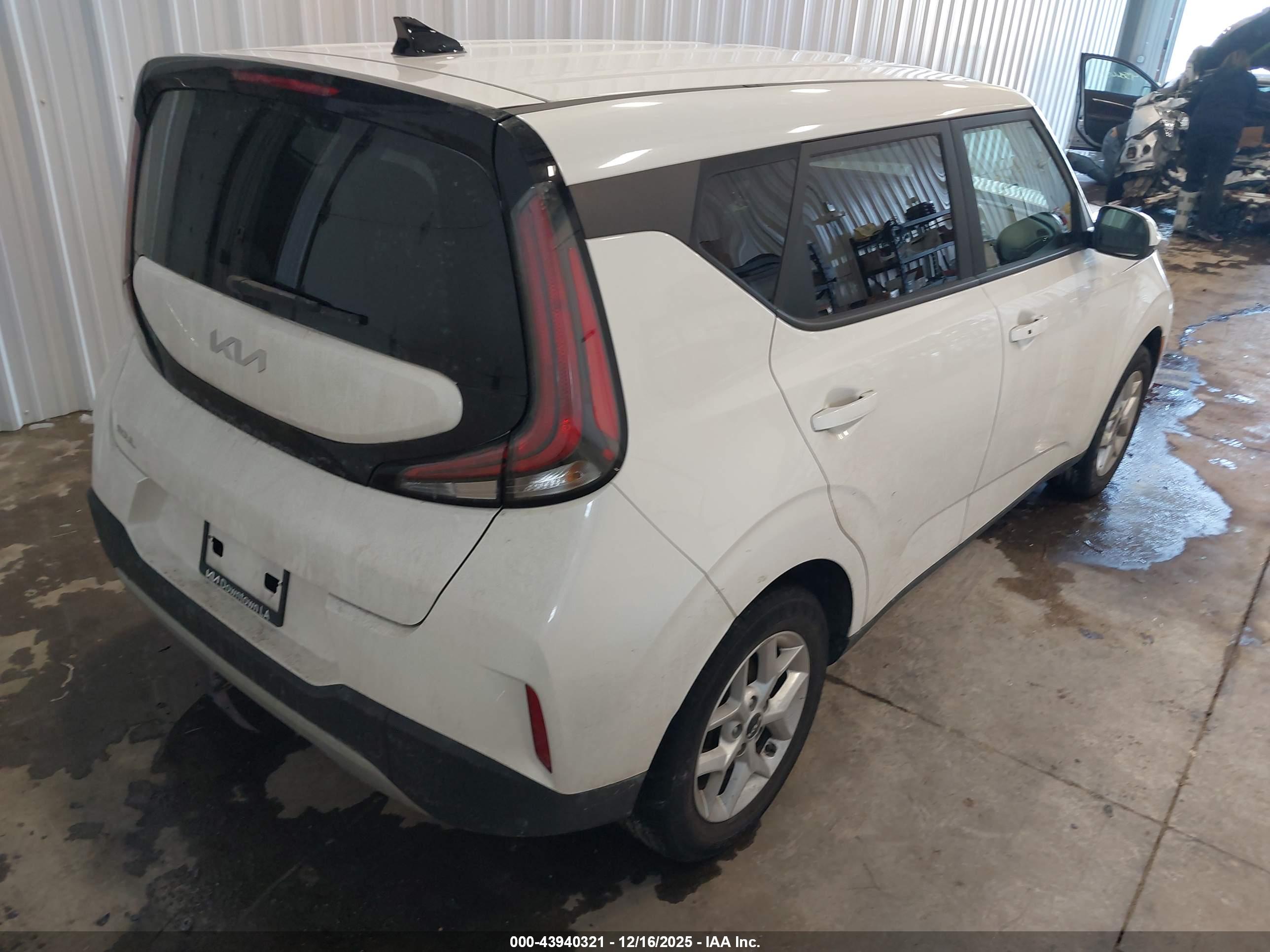 KIA SOUL image 4