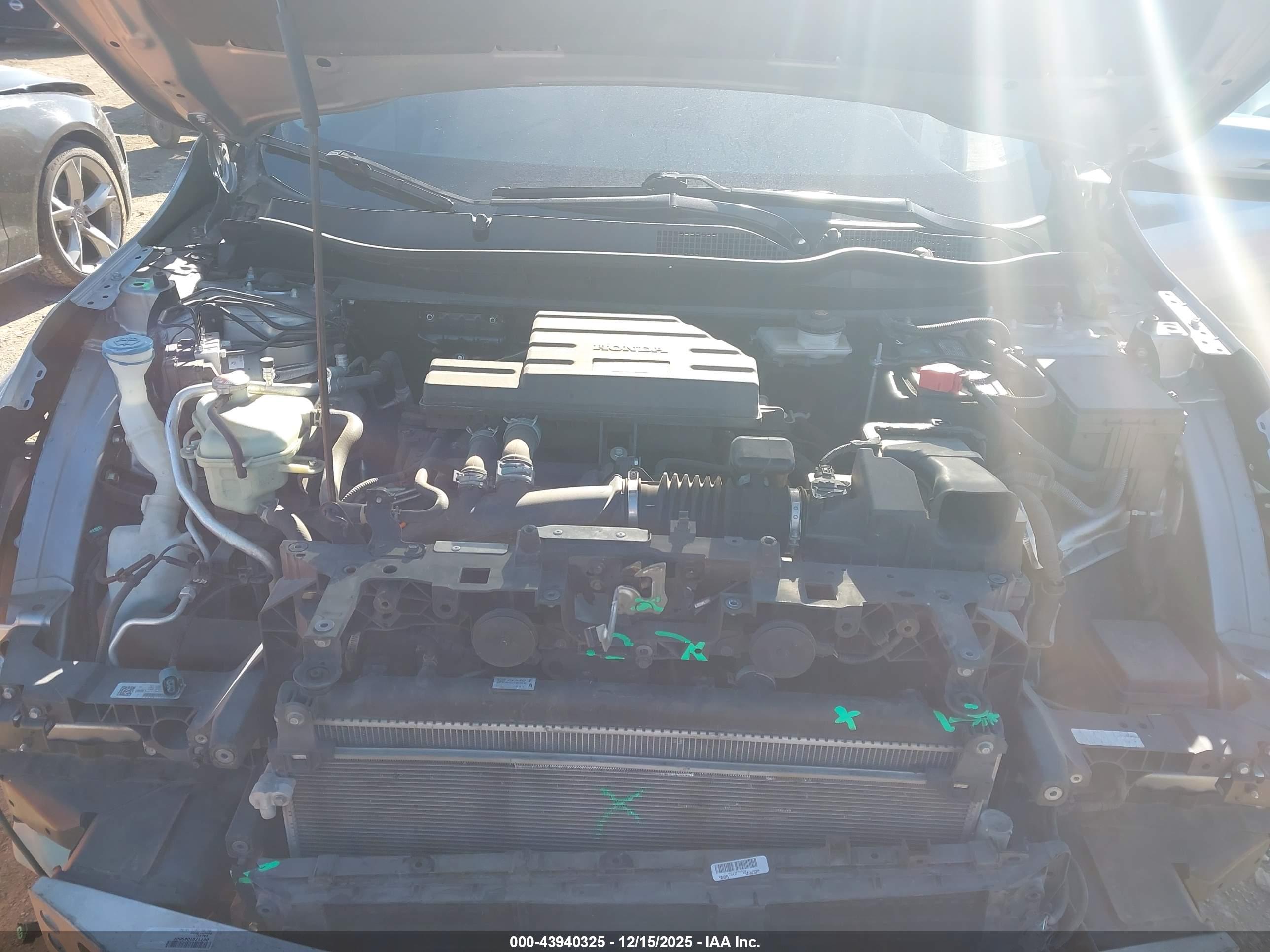 HONDA CR-V image 10