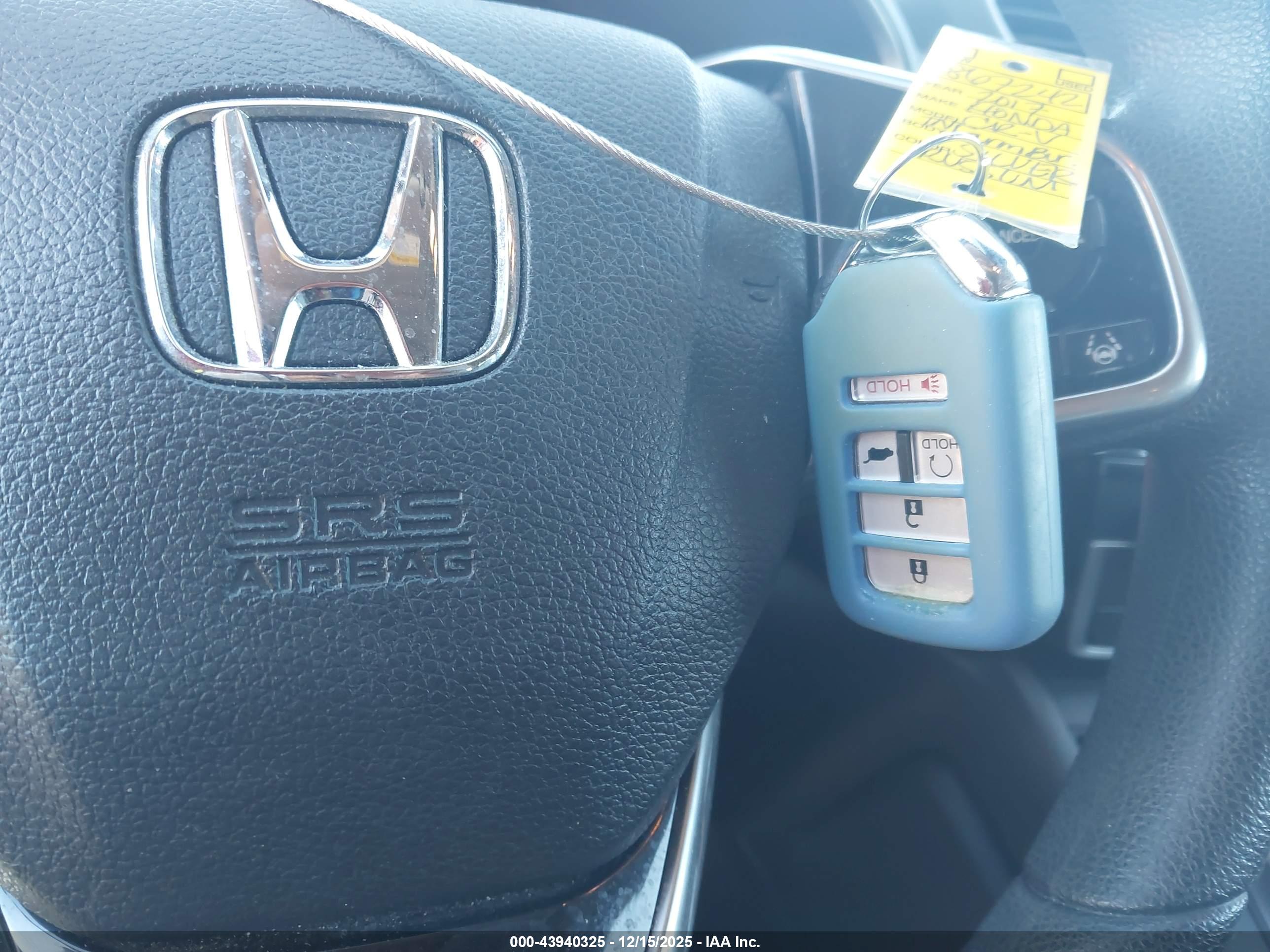 HONDA CR-V image 11