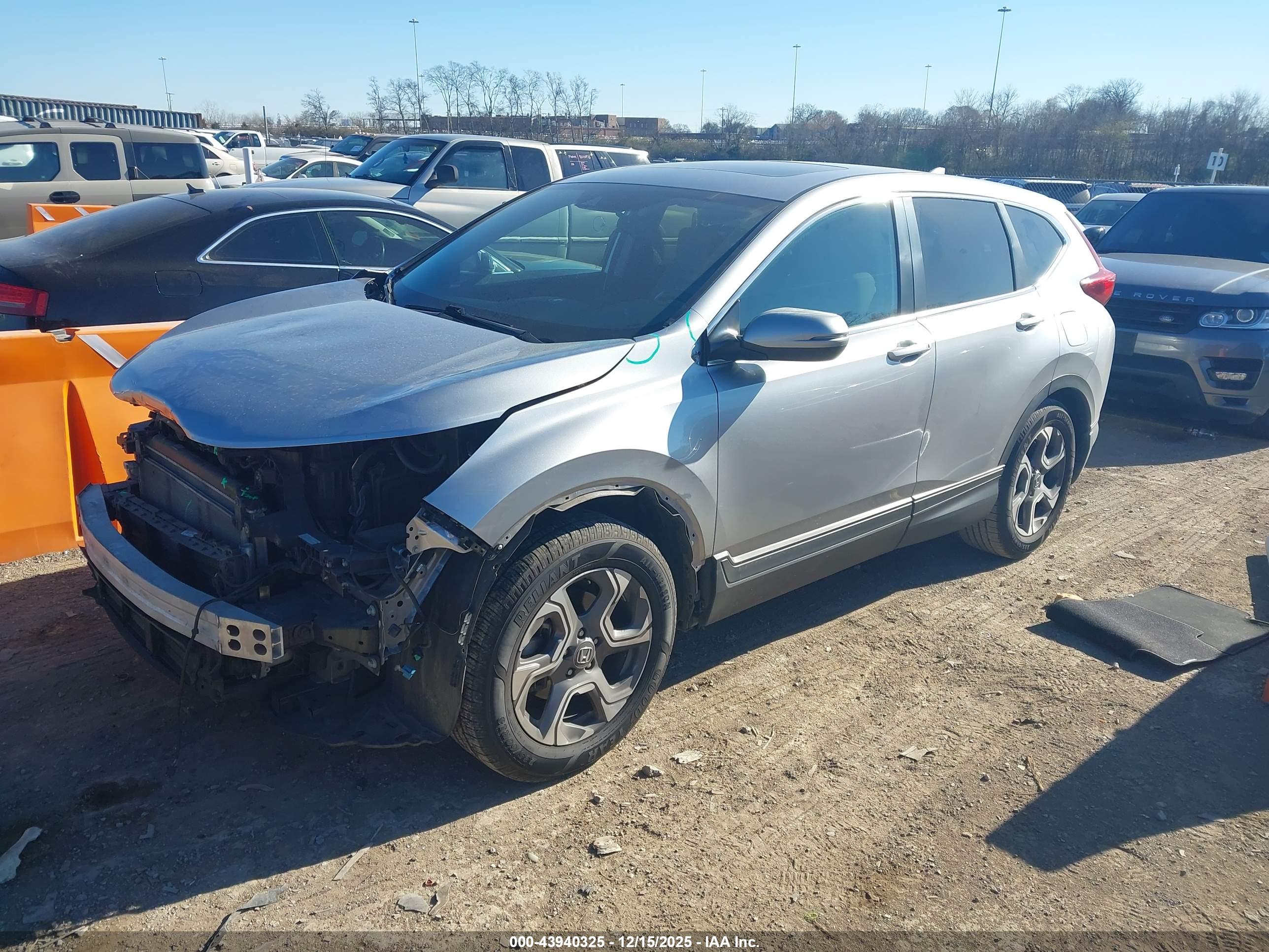 HONDA CR-V image 2