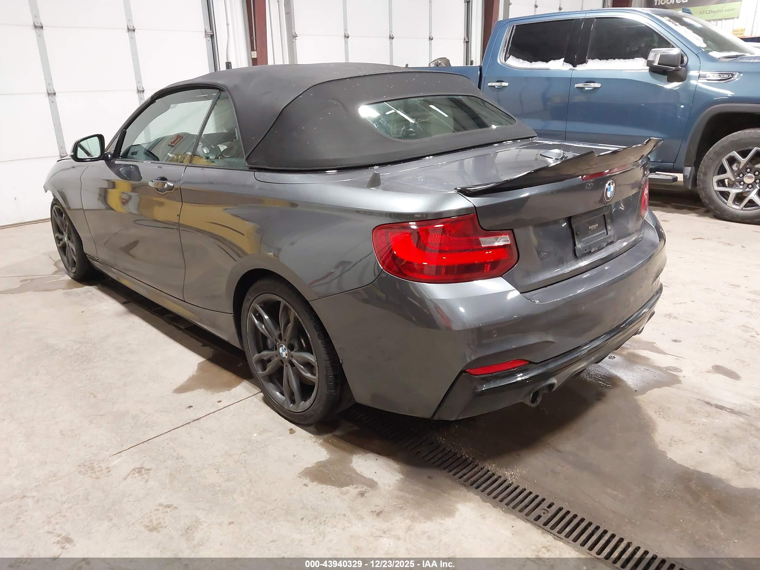 BMW M235I image 3
