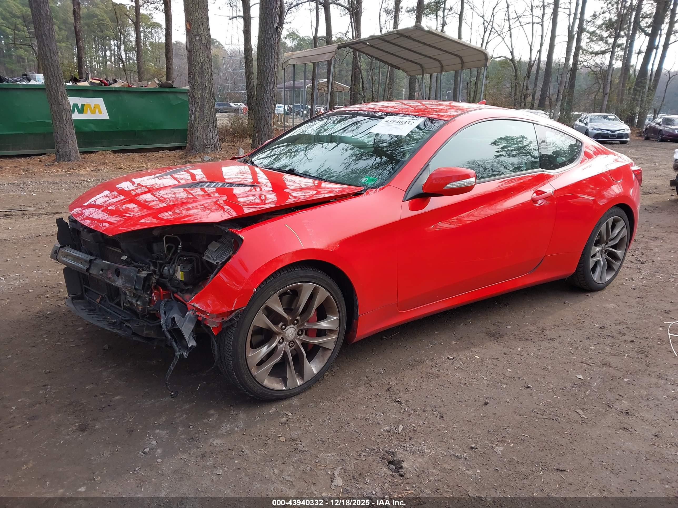 HYUNDAI GENESIS image 2