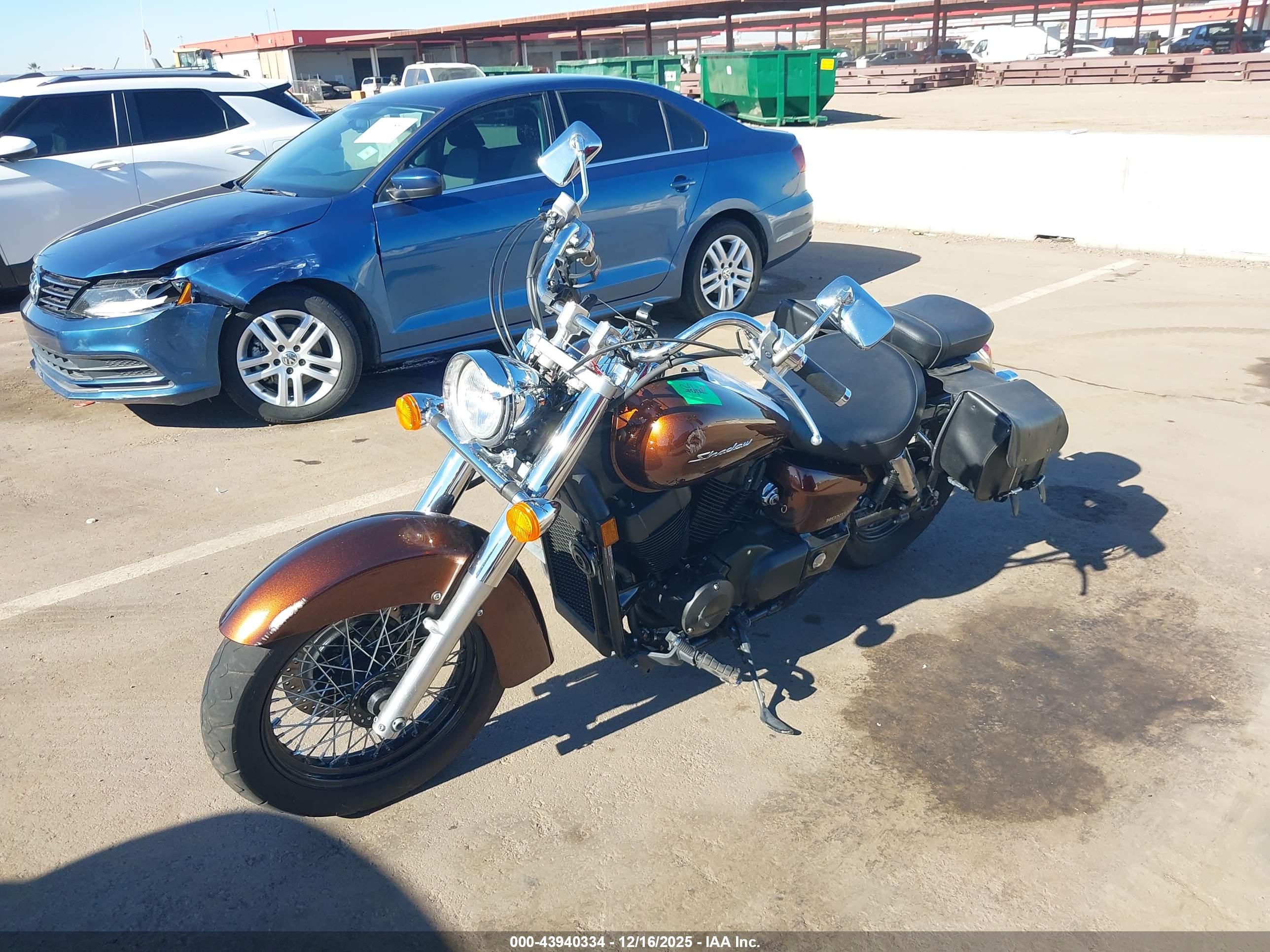 HONDA VT750 image 2