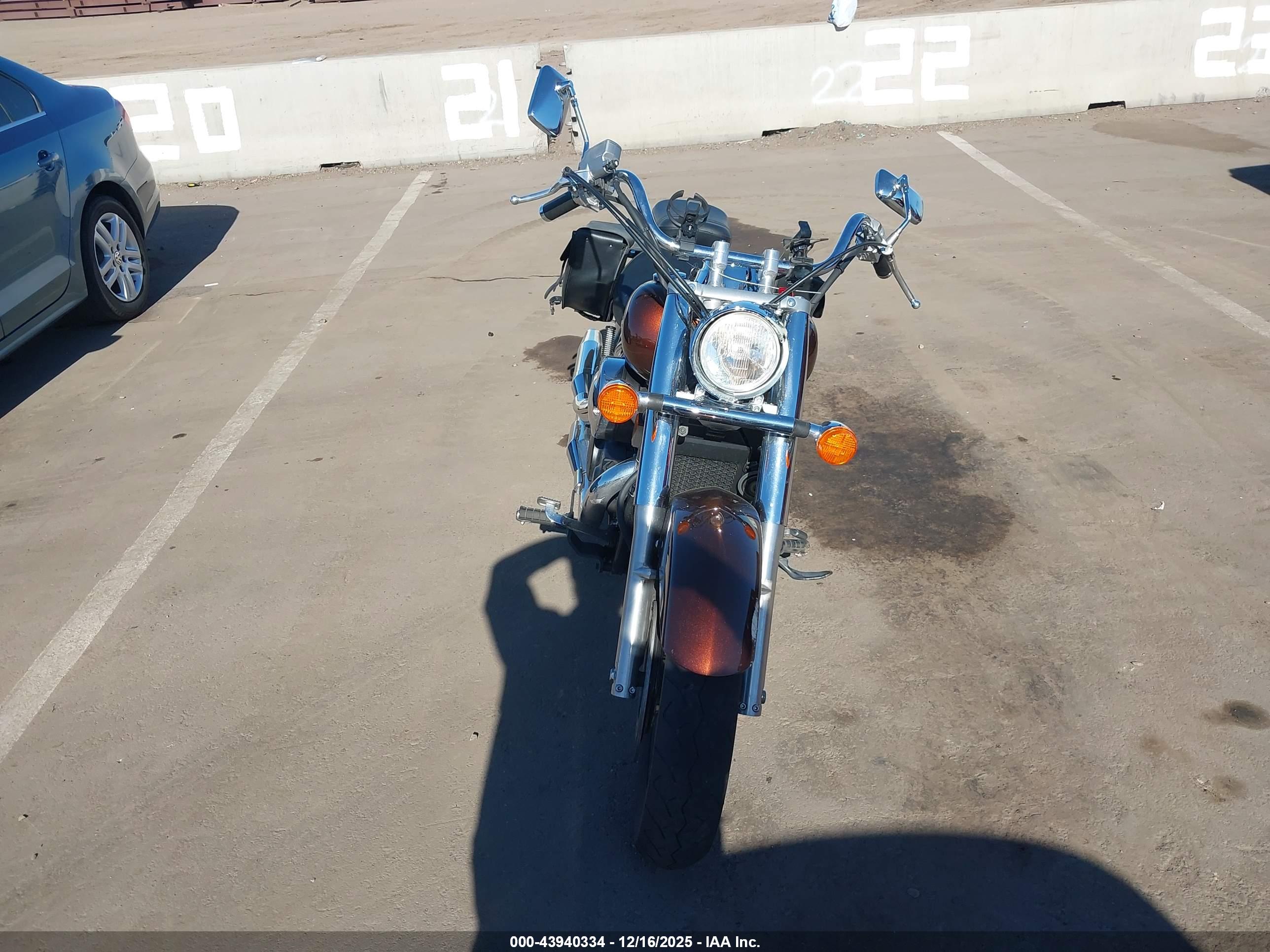 HONDA VT750 image 5