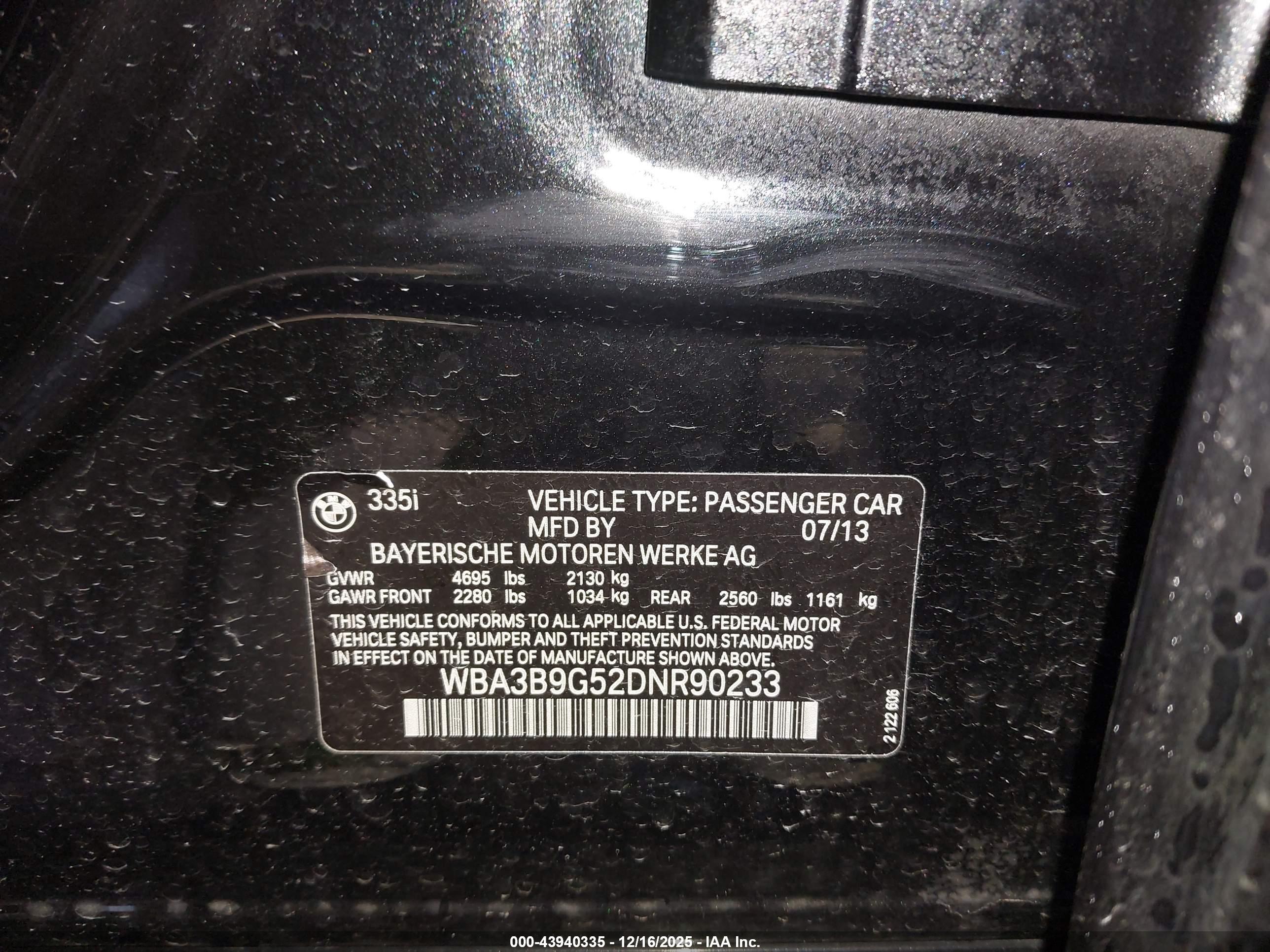 BMW 335I image 9