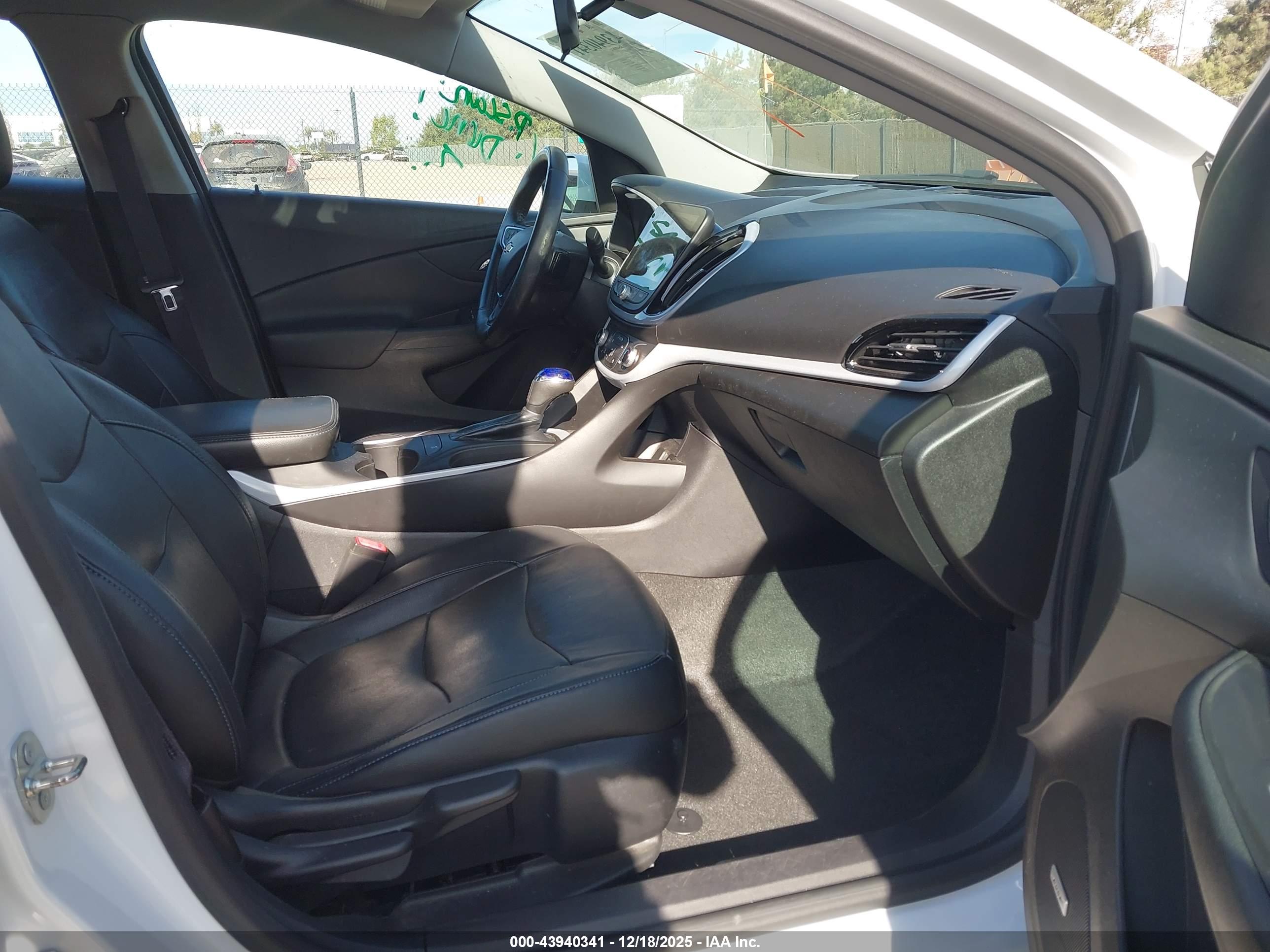 CHEVROLET VOLT image 5