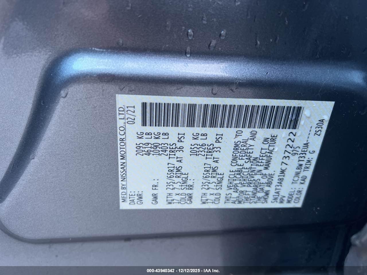 NISSAN ROGUE image 9