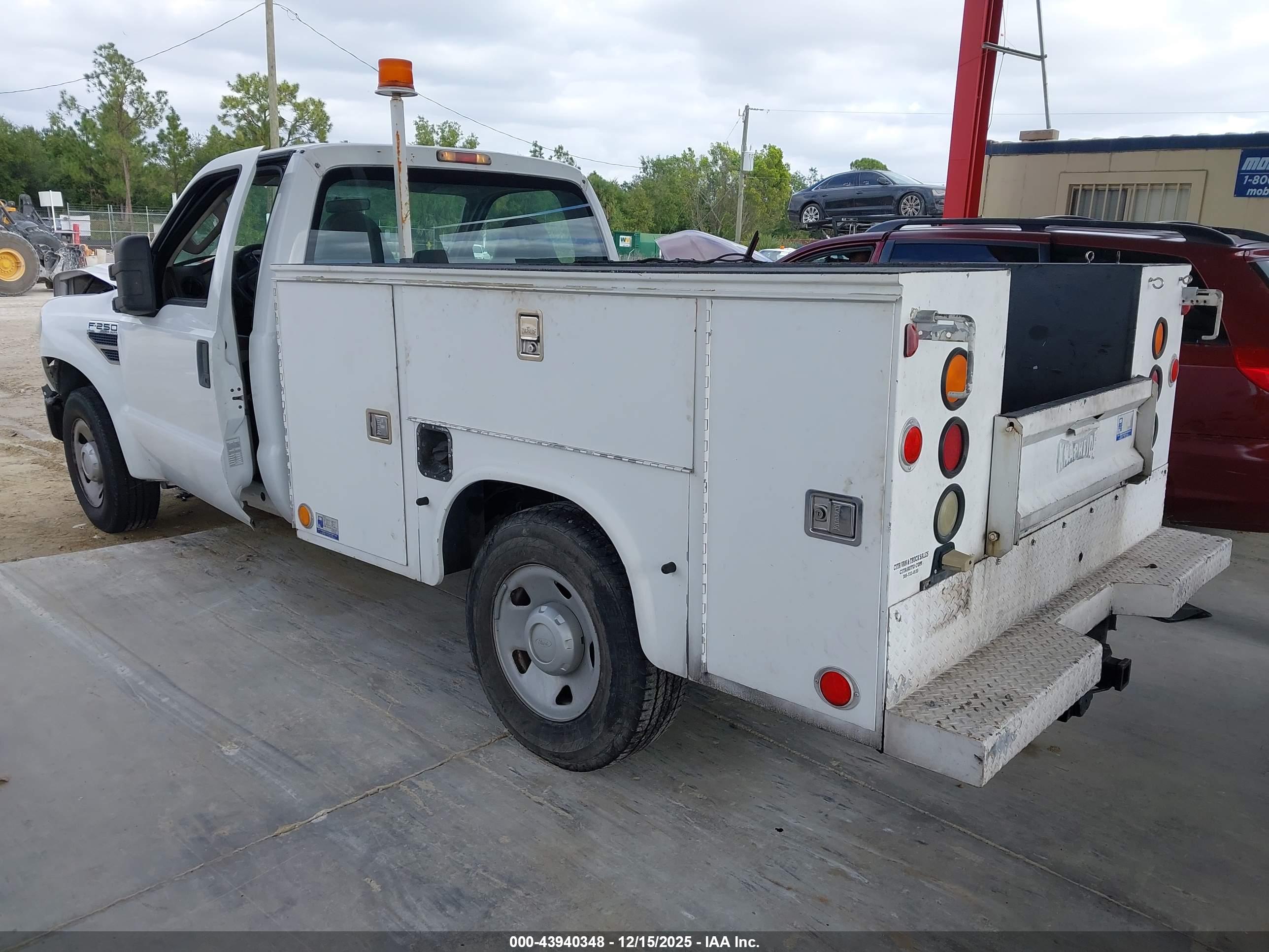 FORD F-250 image 3