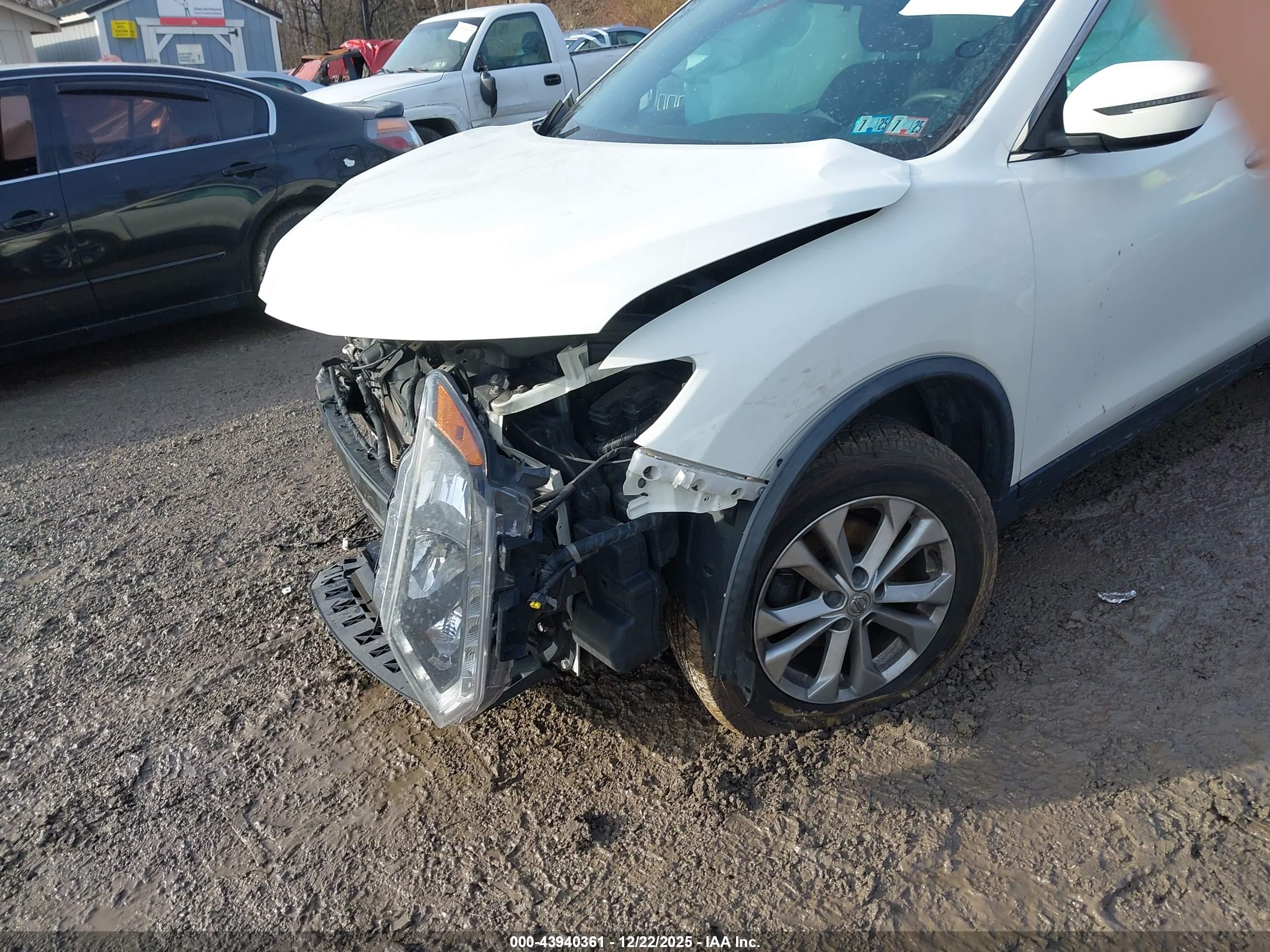 NISSAN ROGUE image 6
