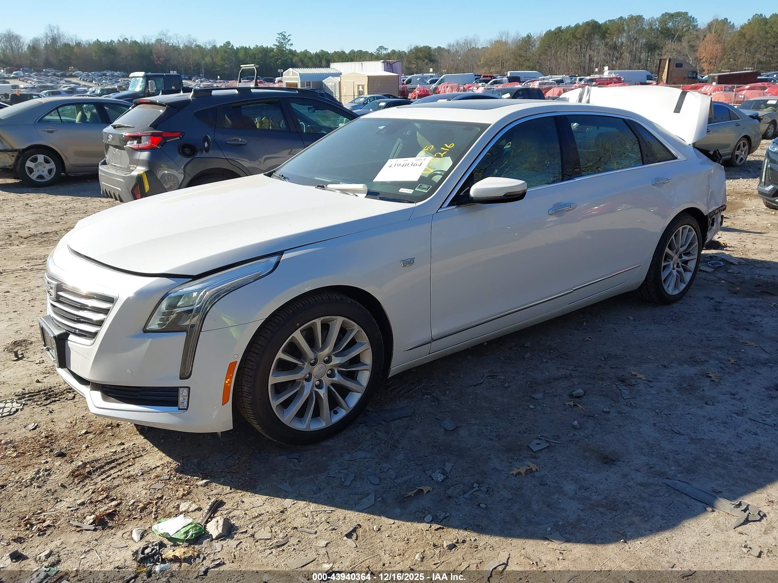CADILLAC CT6 image 2