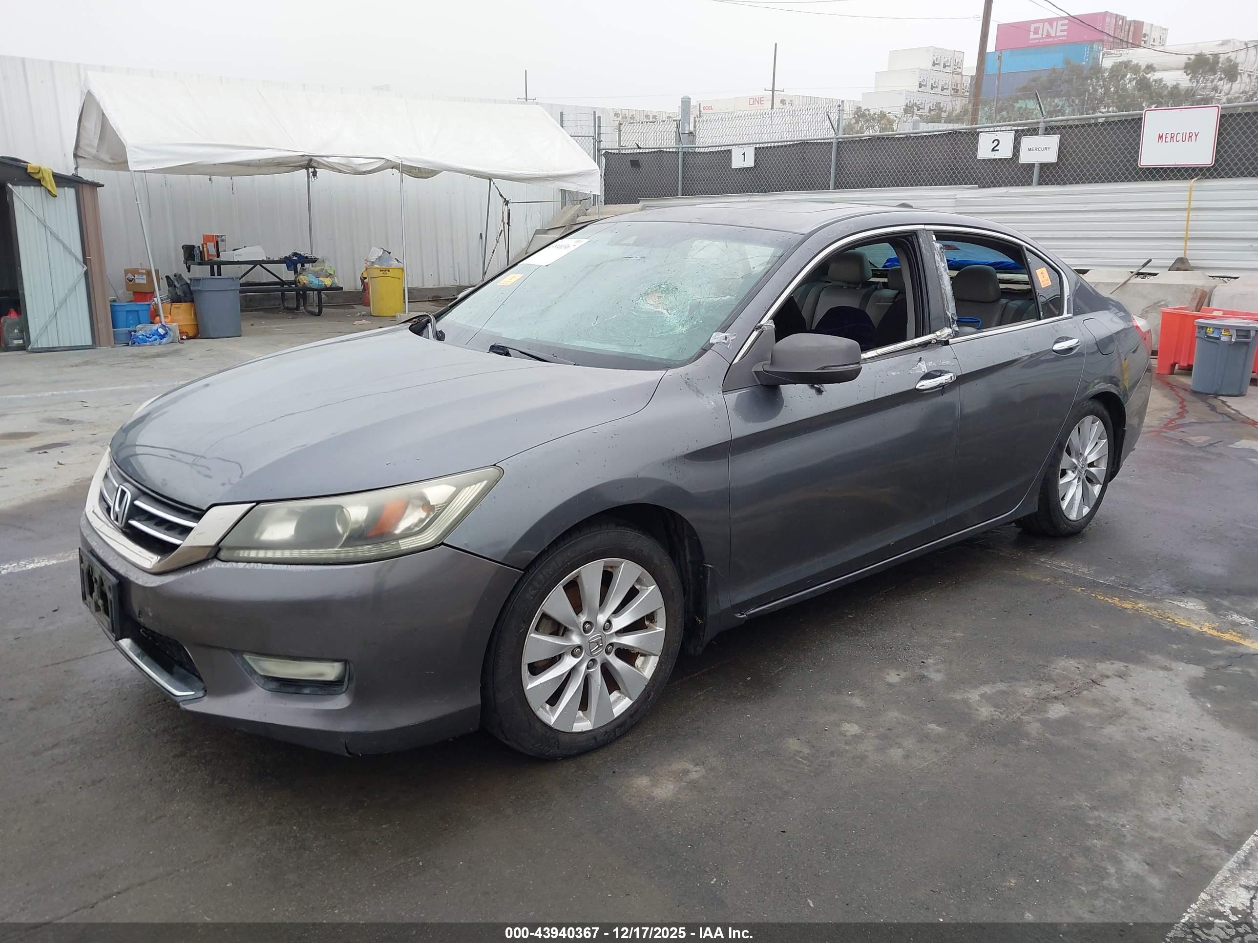 HONDA ACCORD image 2