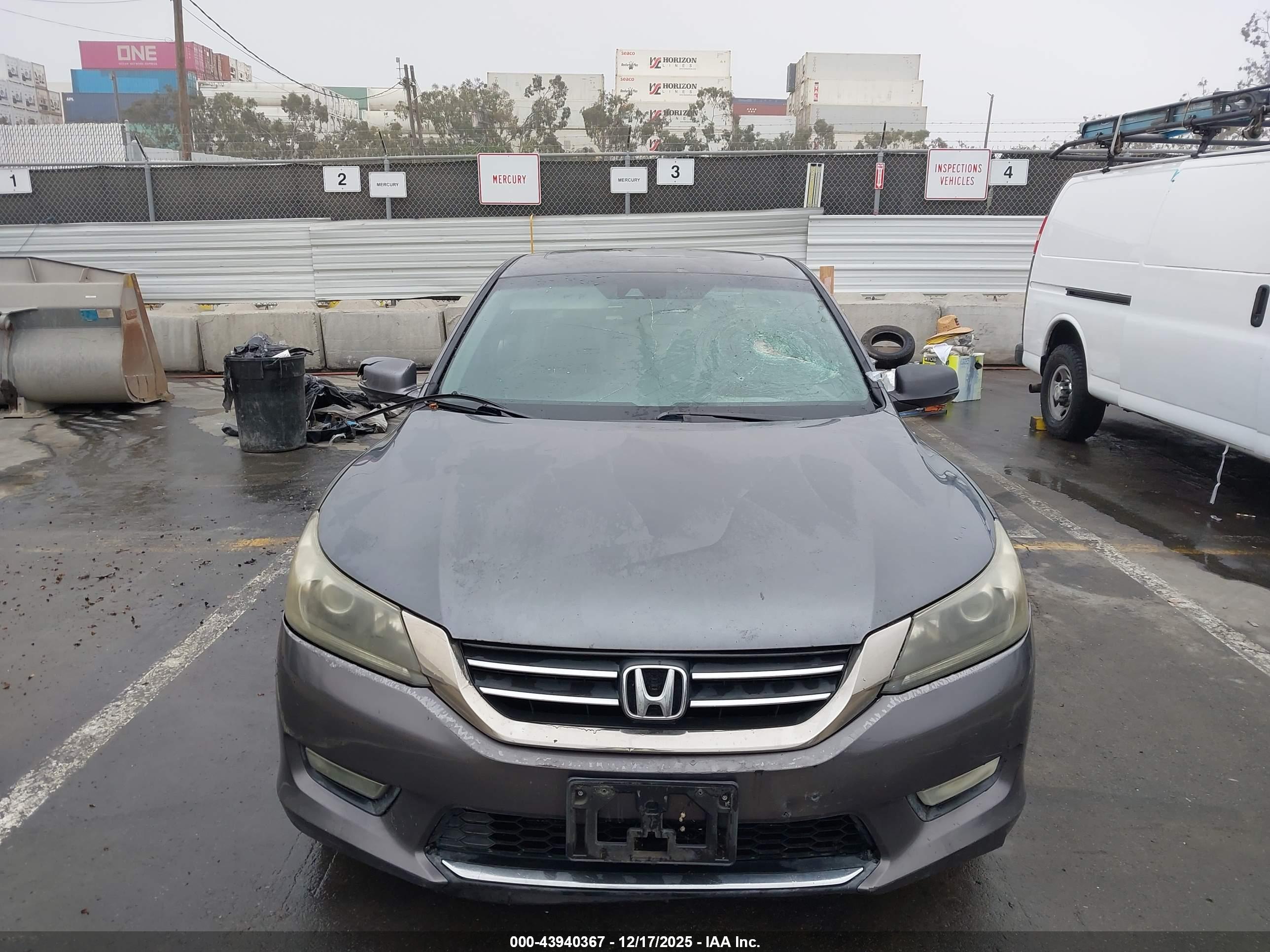 HONDA ACCORD image 6