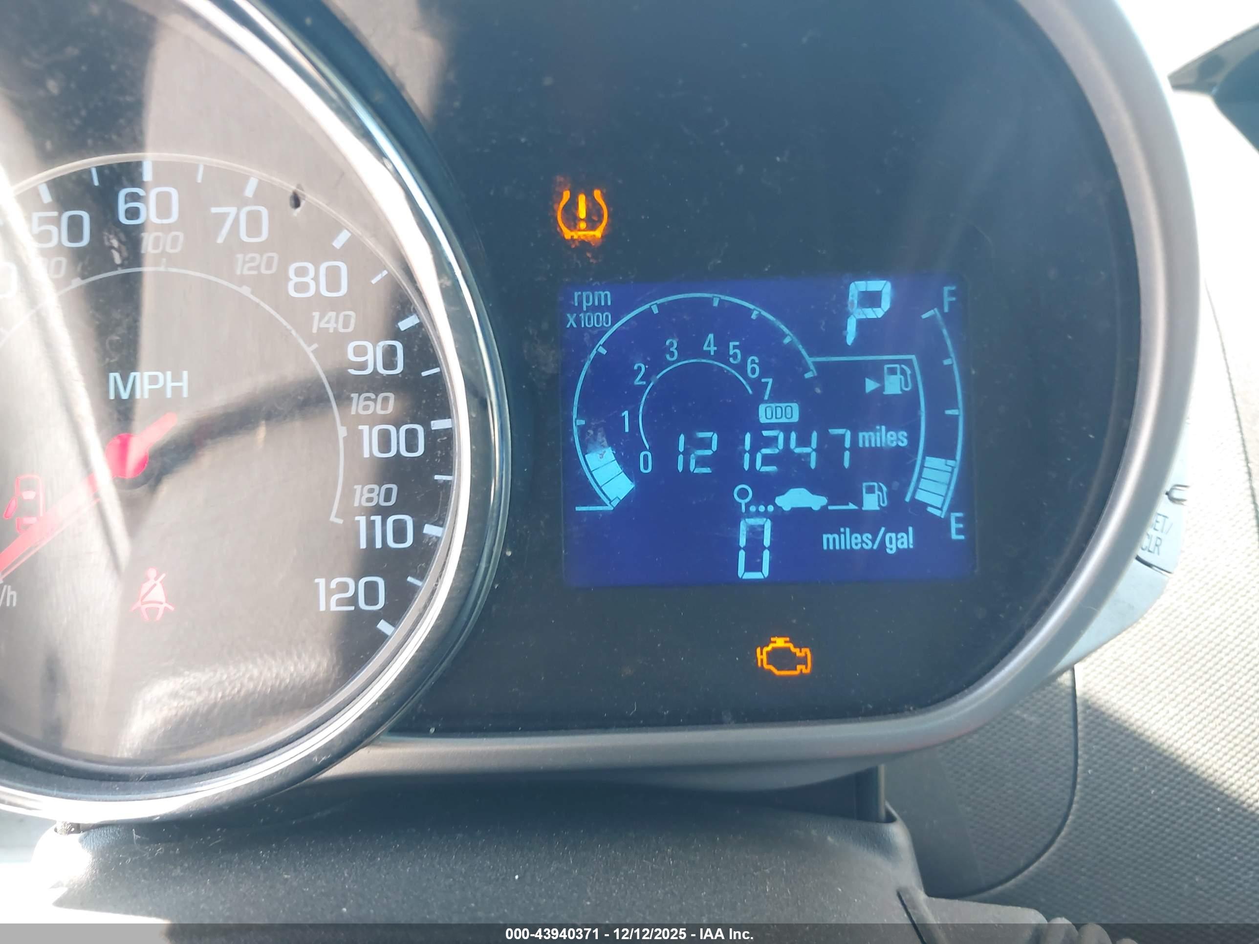CHEVROLET SPARK image 7