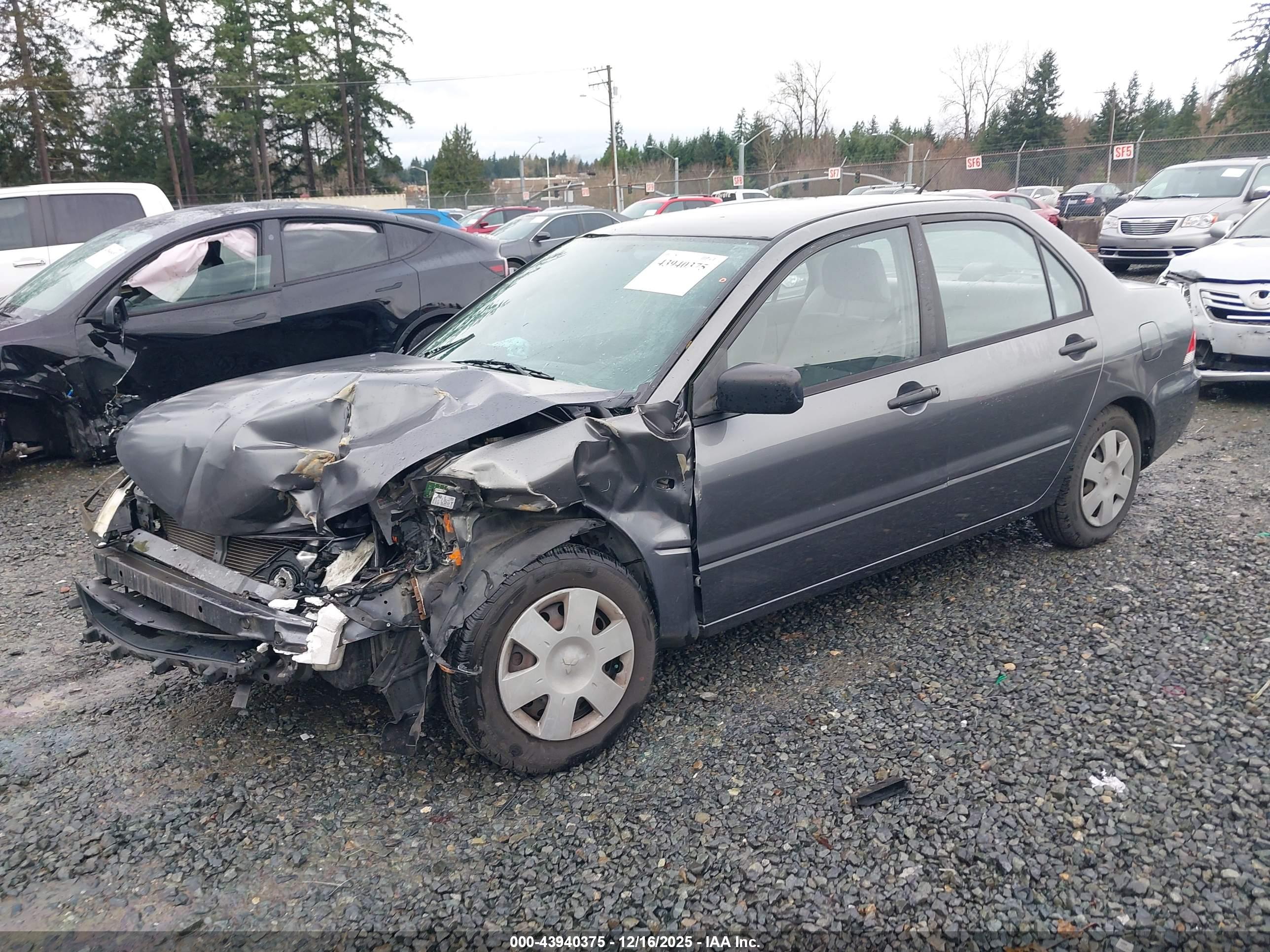 MITSUBISHI LANCER image 2