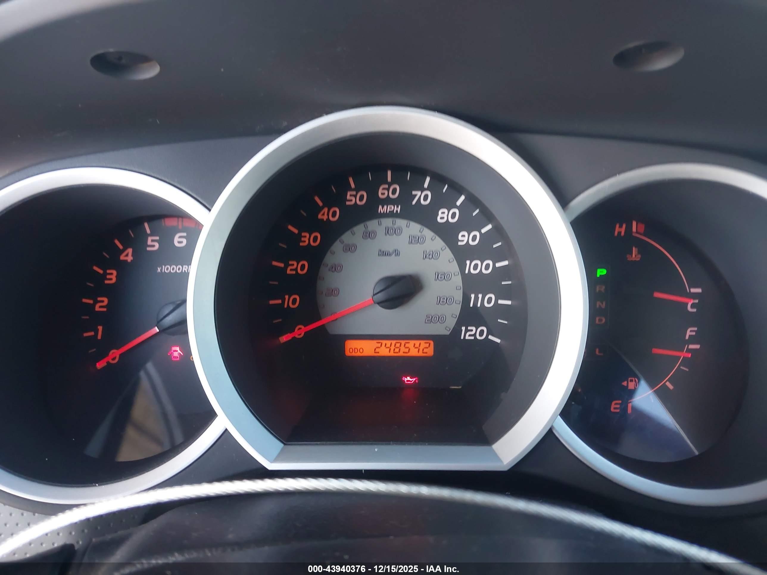 TOYOTA TACOMA image 7