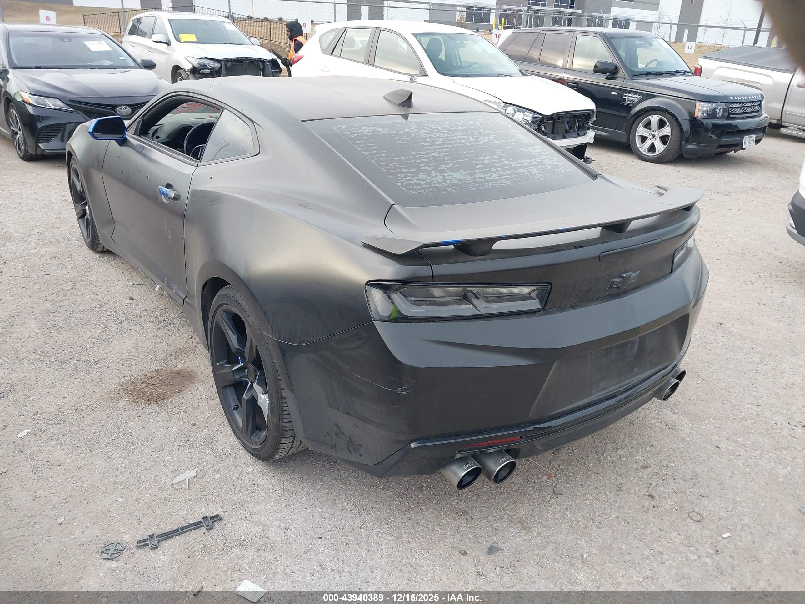 CHEVROLET CAMARO image 3