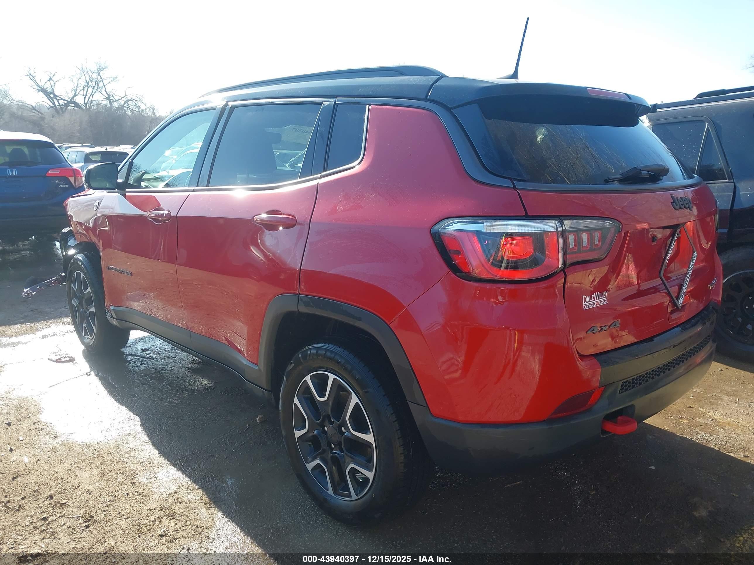 JEEP COMPASS image 3