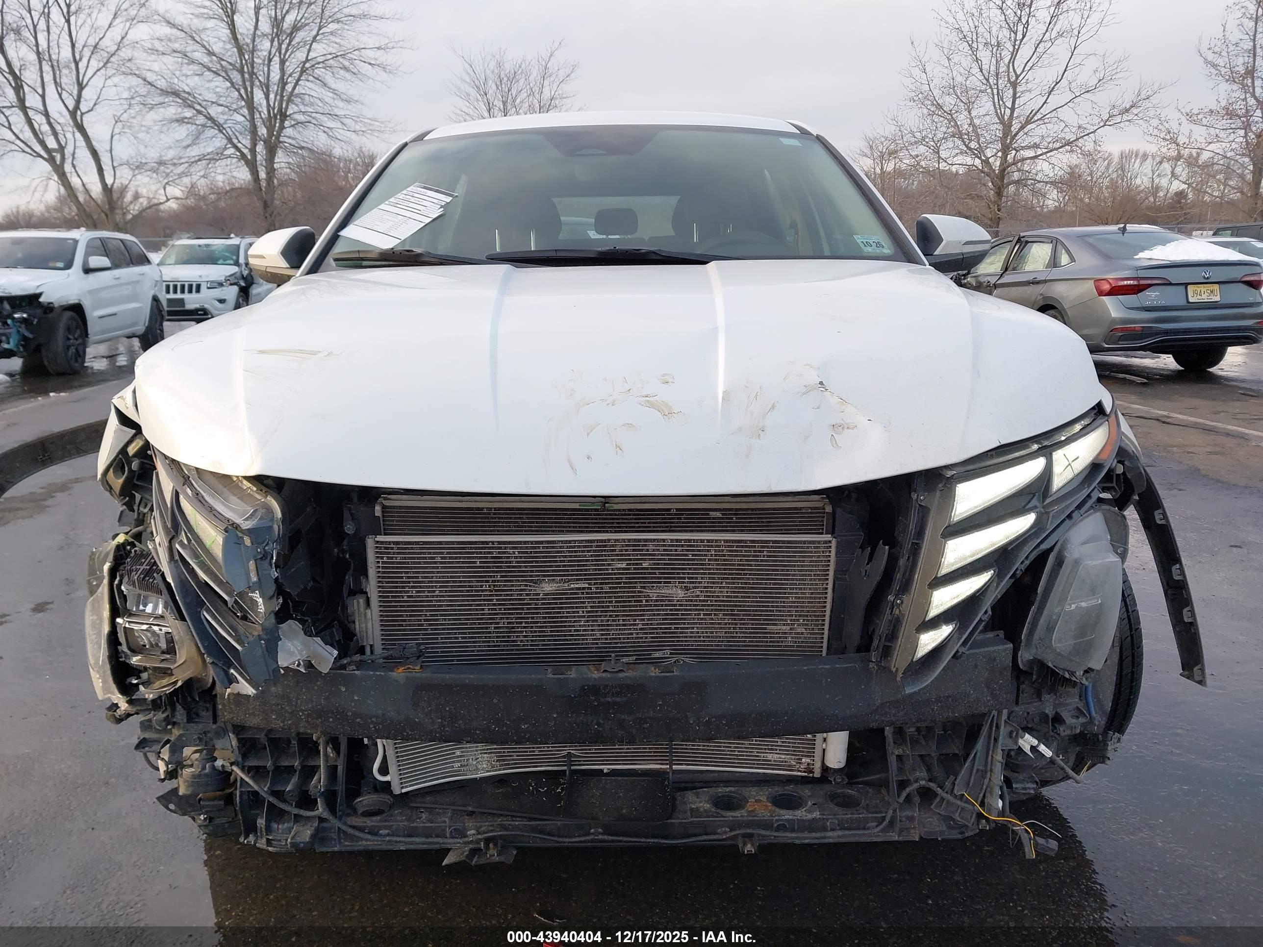 HYUNDAI TUCSON image 6