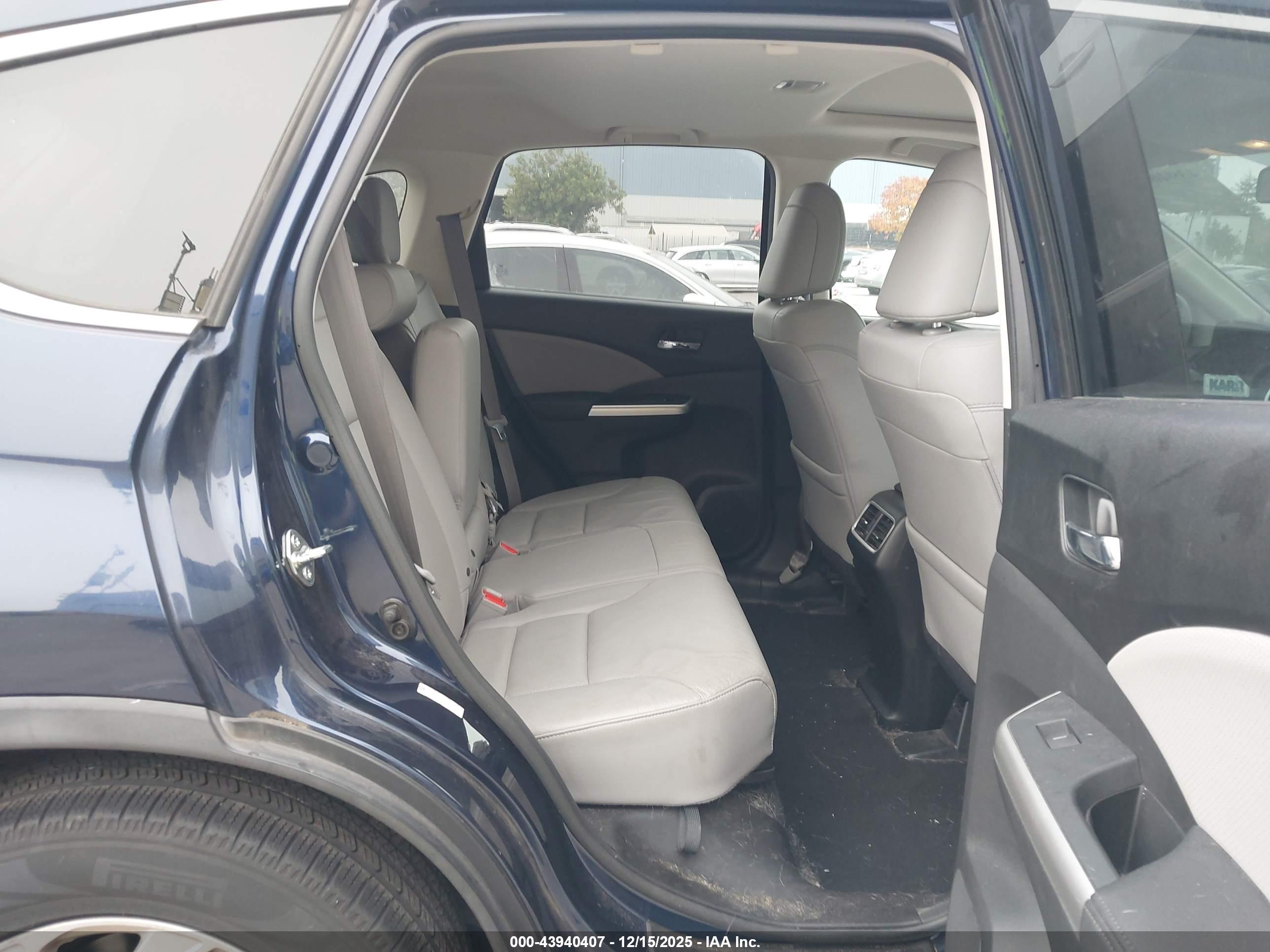 HONDA CR-V image 8