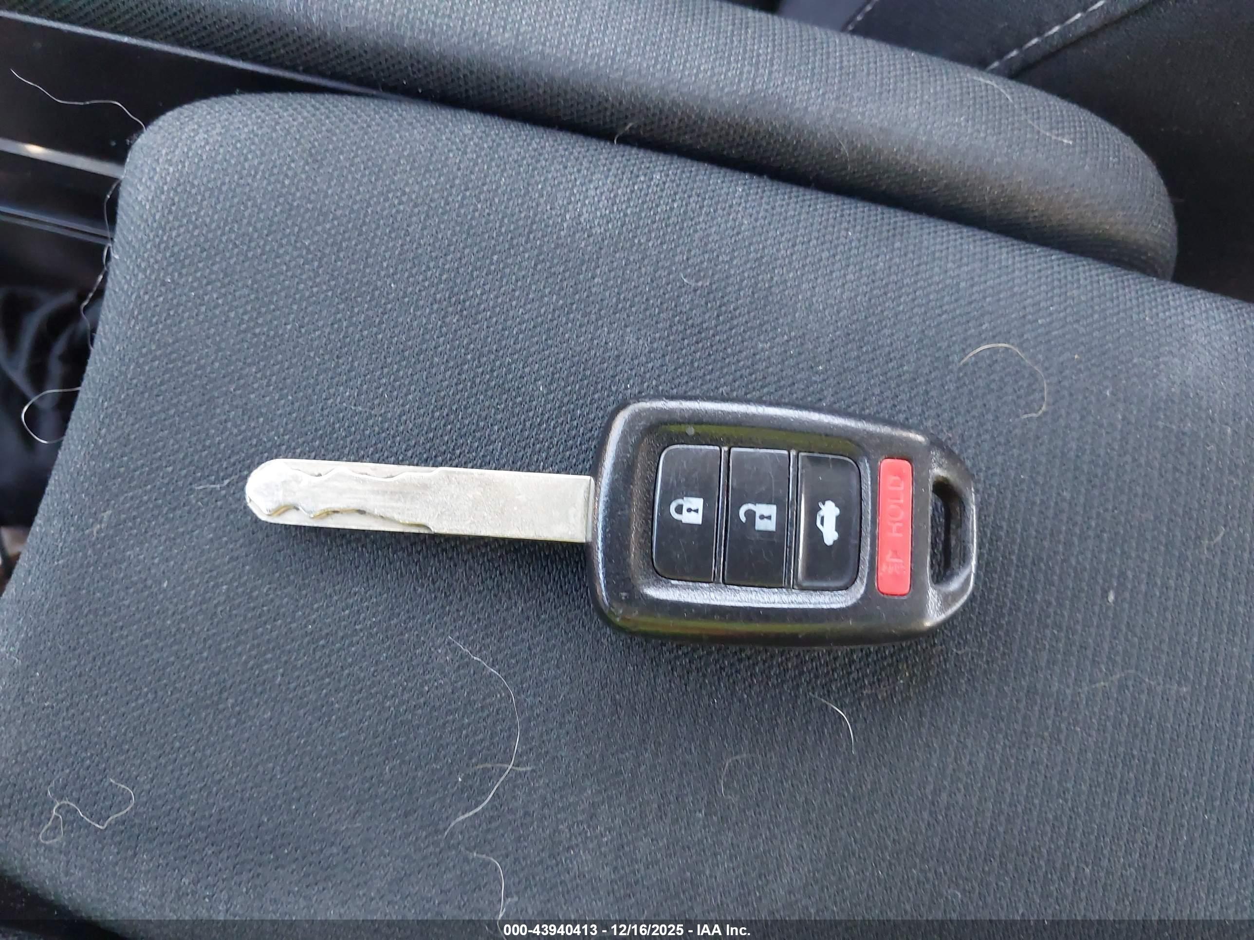 HONDA CIVIC image 11
