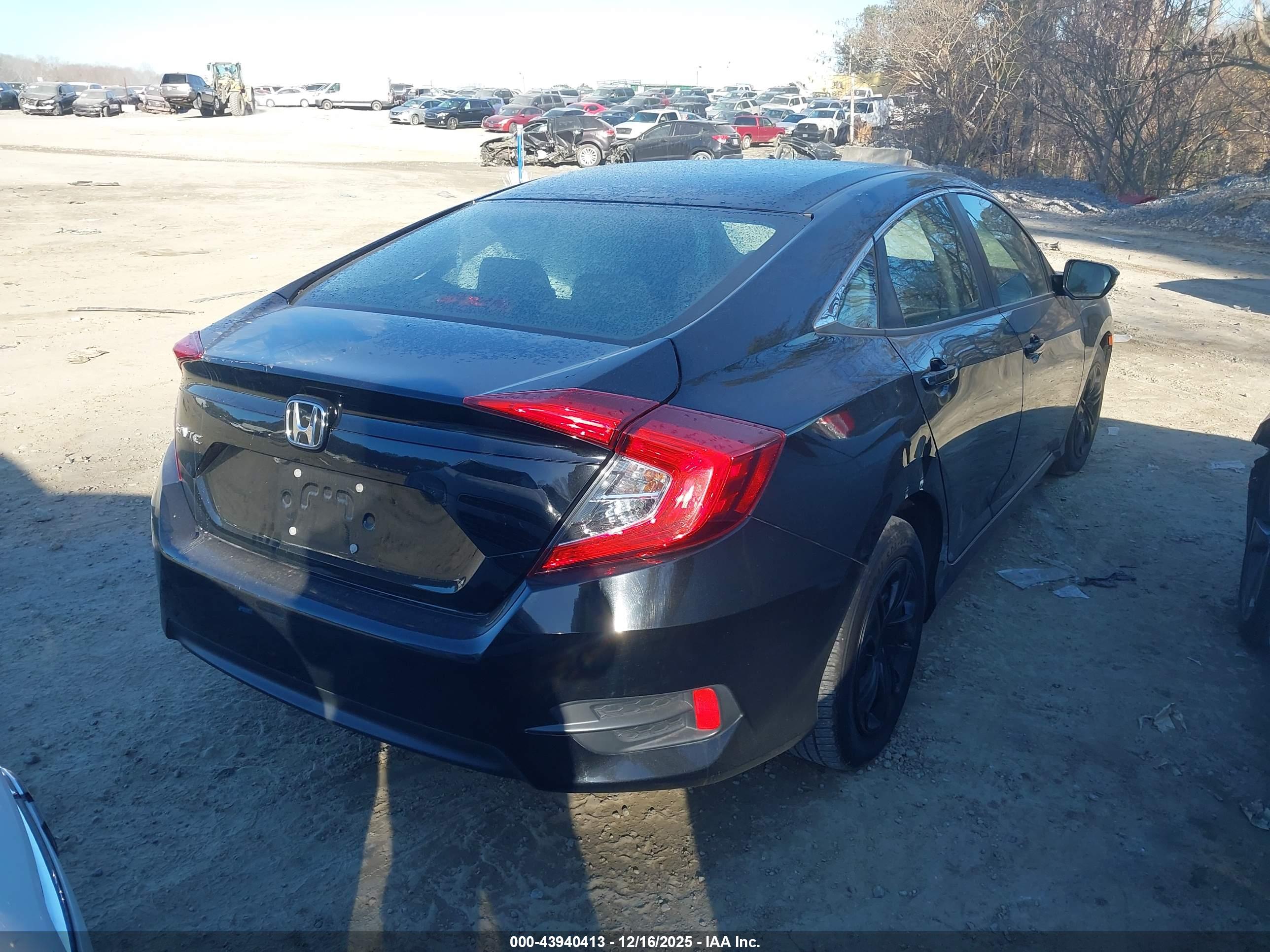 HONDA CIVIC image 4