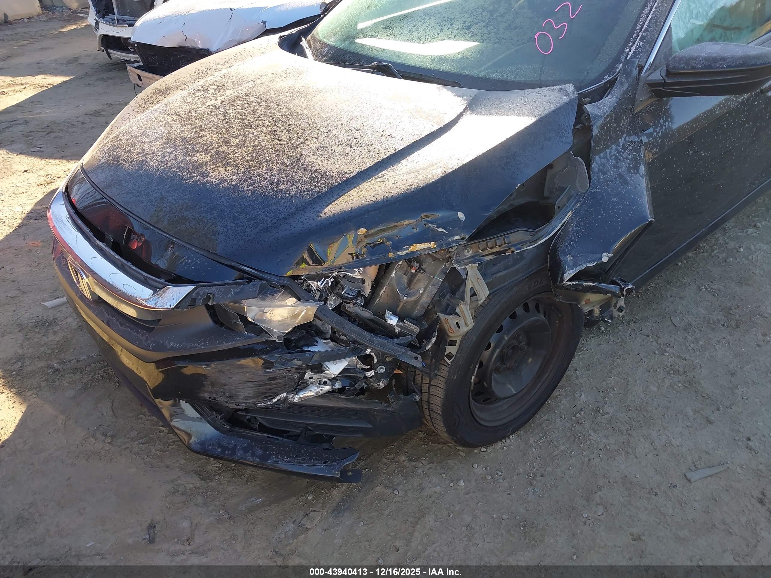 HONDA CIVIC image 6