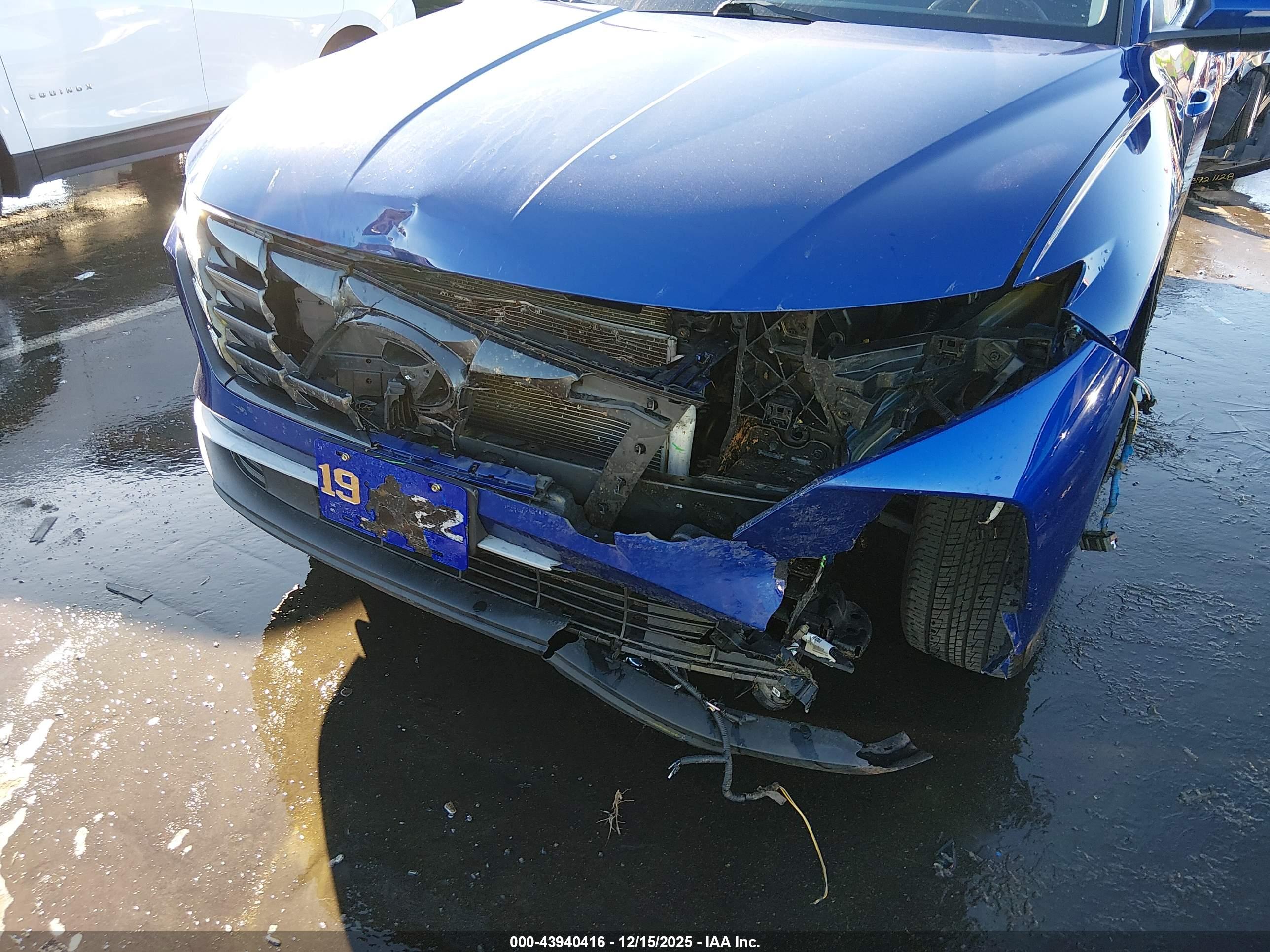 HYUNDAI TUCSON image 6