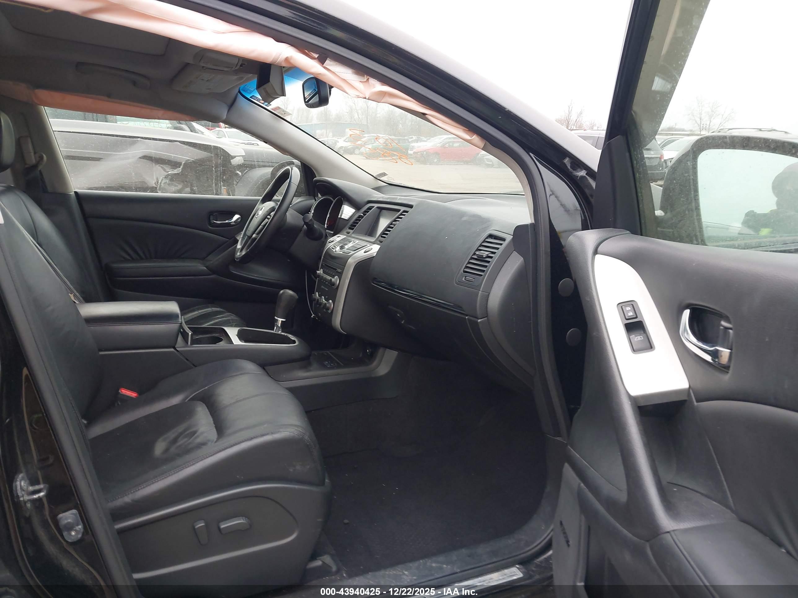 NISSAN MURANO image 5